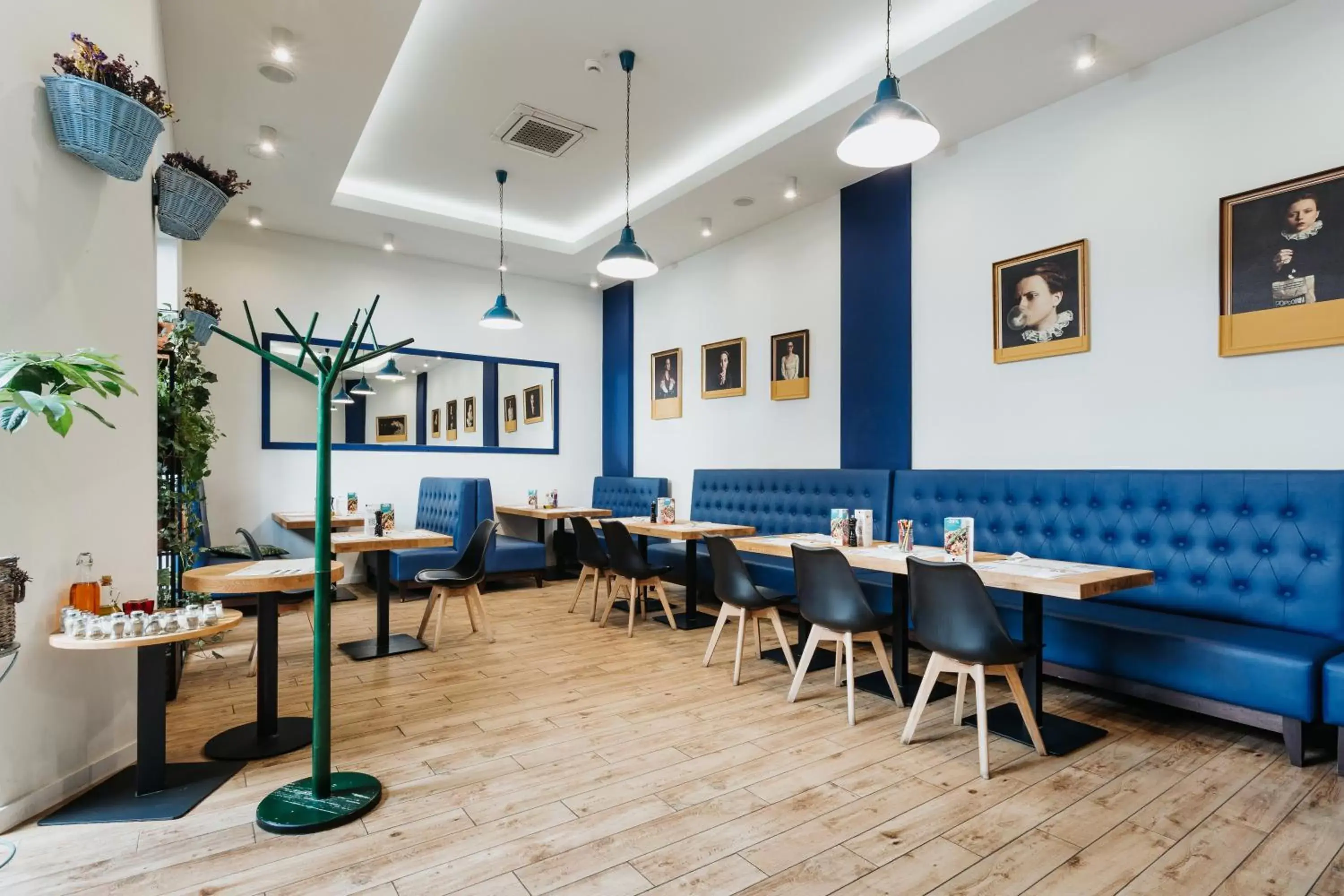 Restaurant/places to eat in Hotel 32 Kraków Old Town Restaurant/places to eat in Hotel 32 Kraków Old Town