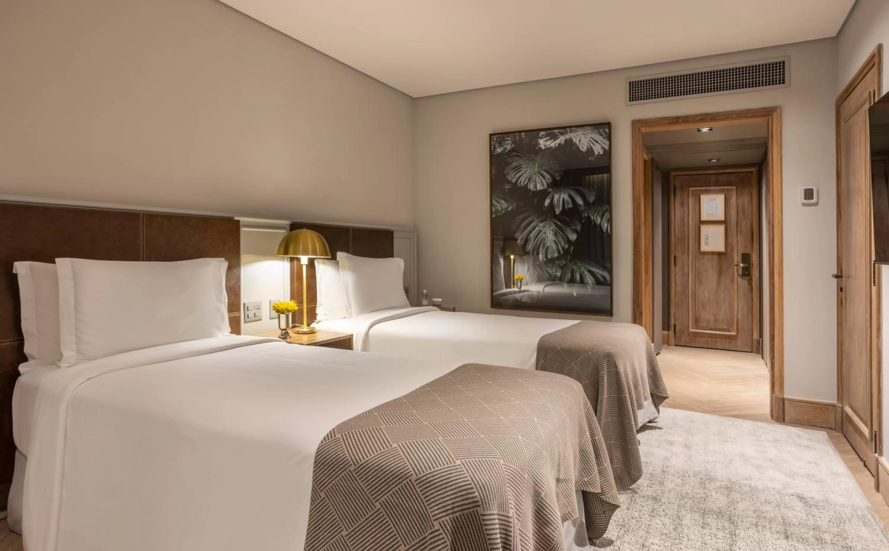 Executive Twin Room in L'Hotel PortoBay São Paulo