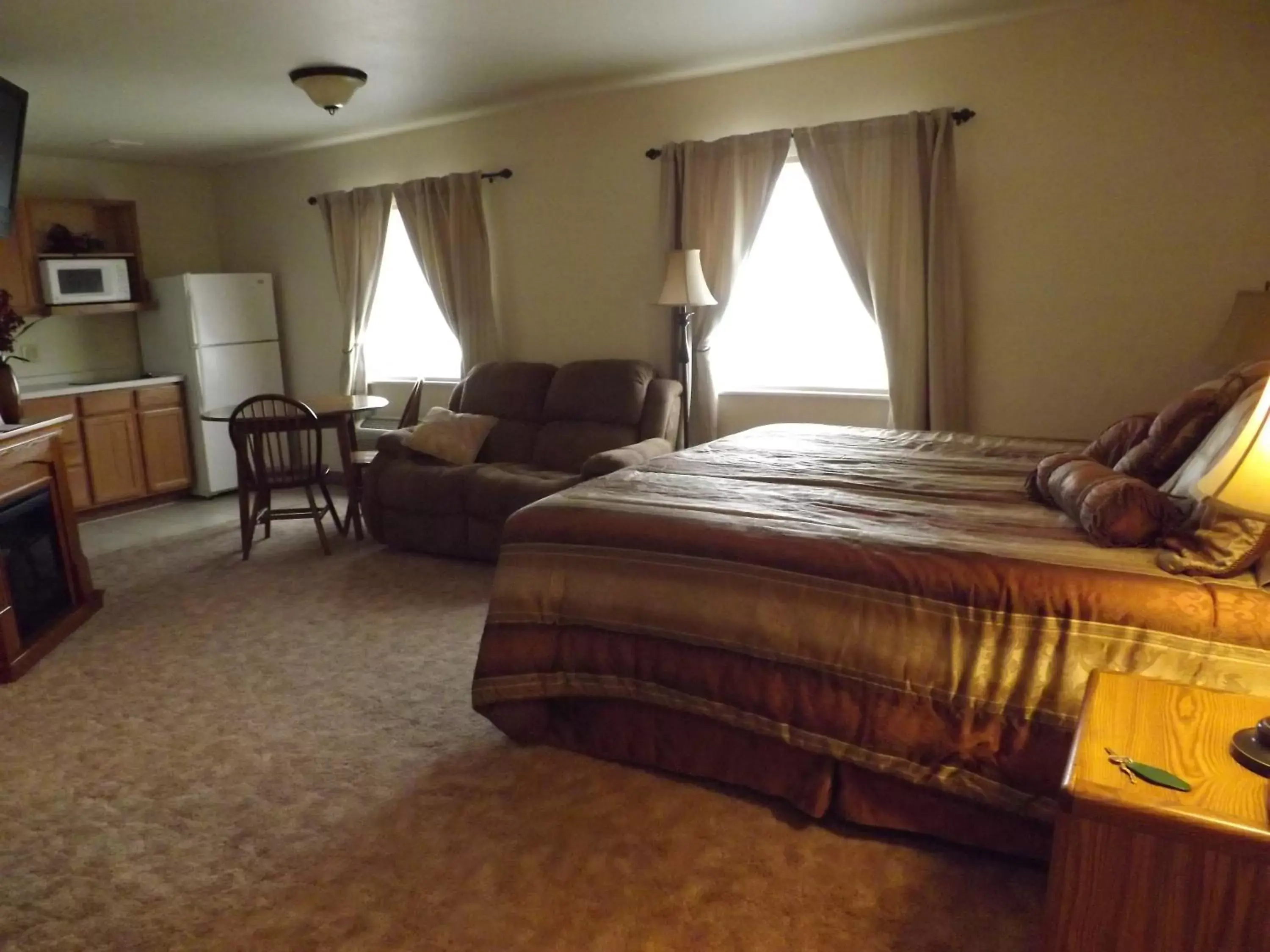 Bed in Homestead Inn