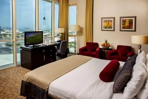 Bedroom, Bed in Century Hotel Doha