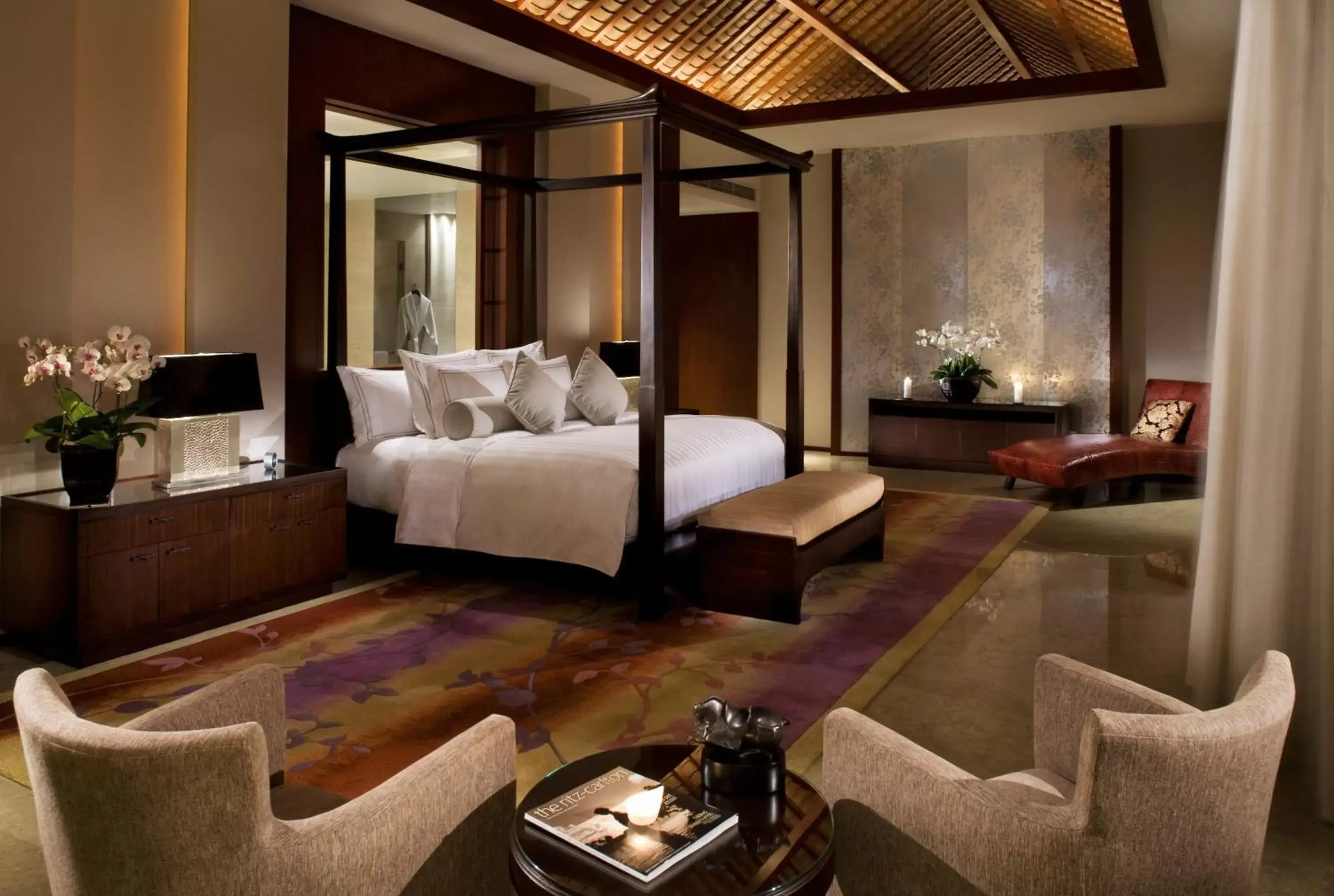 Bedroom, Seating Area in The Ritz-Carlton Sanya, Yalong Bay