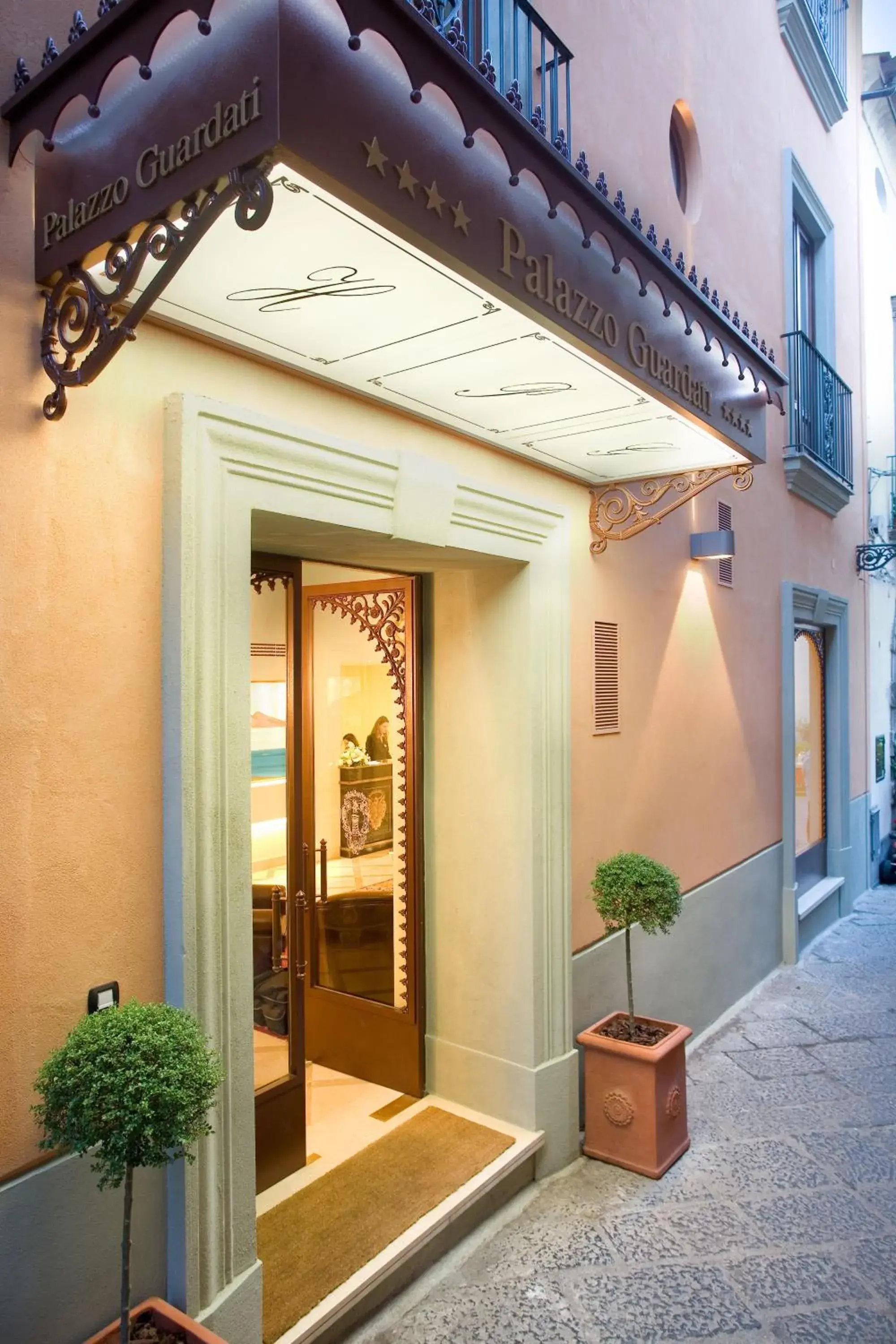 Facade/entrance in Hotel Palazzo Guardati