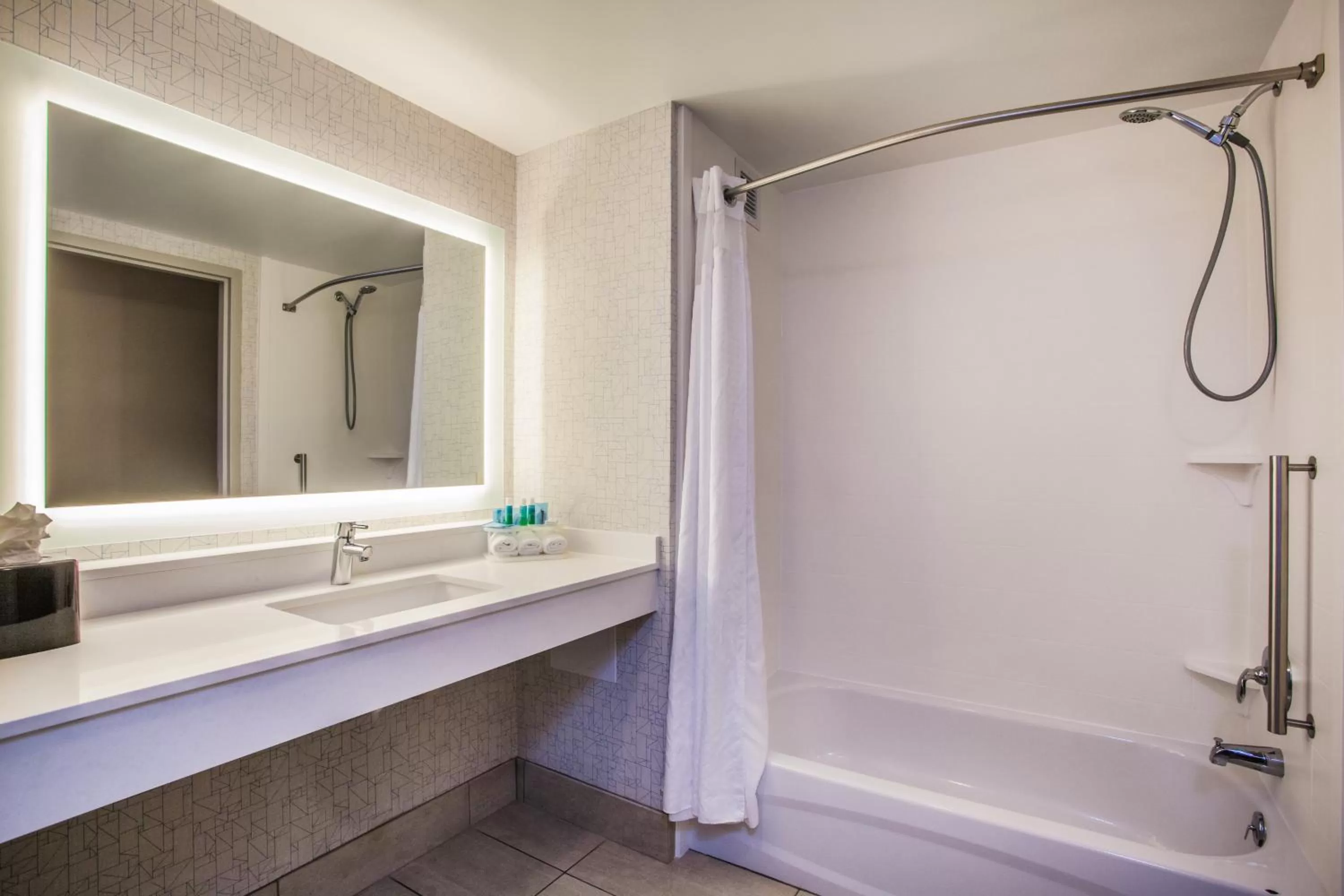Bathroom in Holiday Inn Express & Suites Lexington Park California by IHG