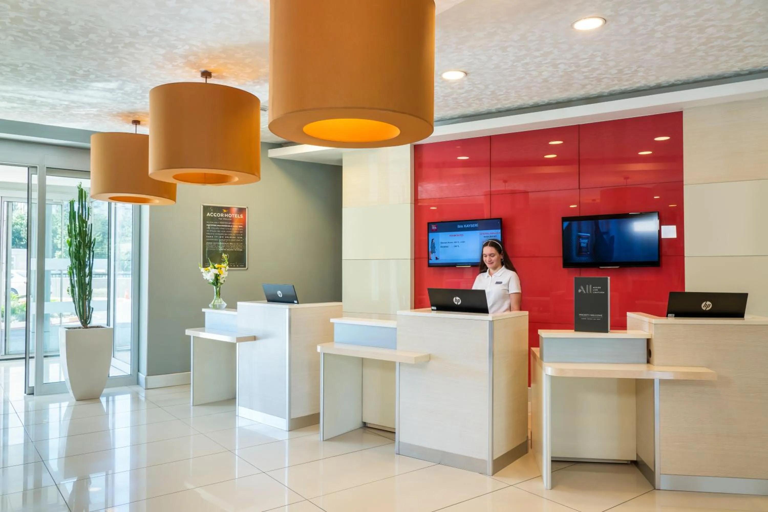 Lobby or reception in Ibis Kayseri