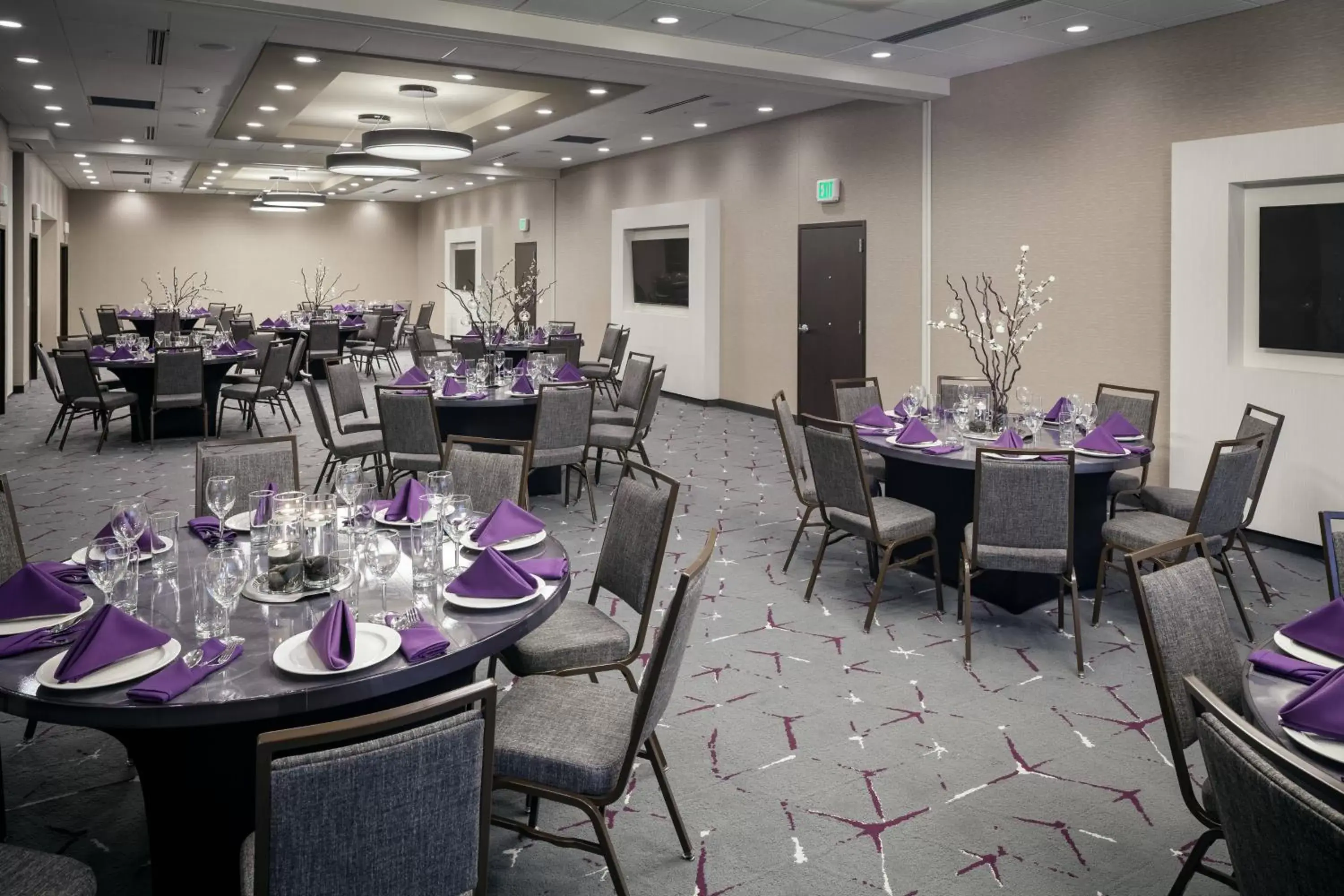 Meeting/conference room, Restaurant/Places to Eat in Courtyard by Marriott Corvallis