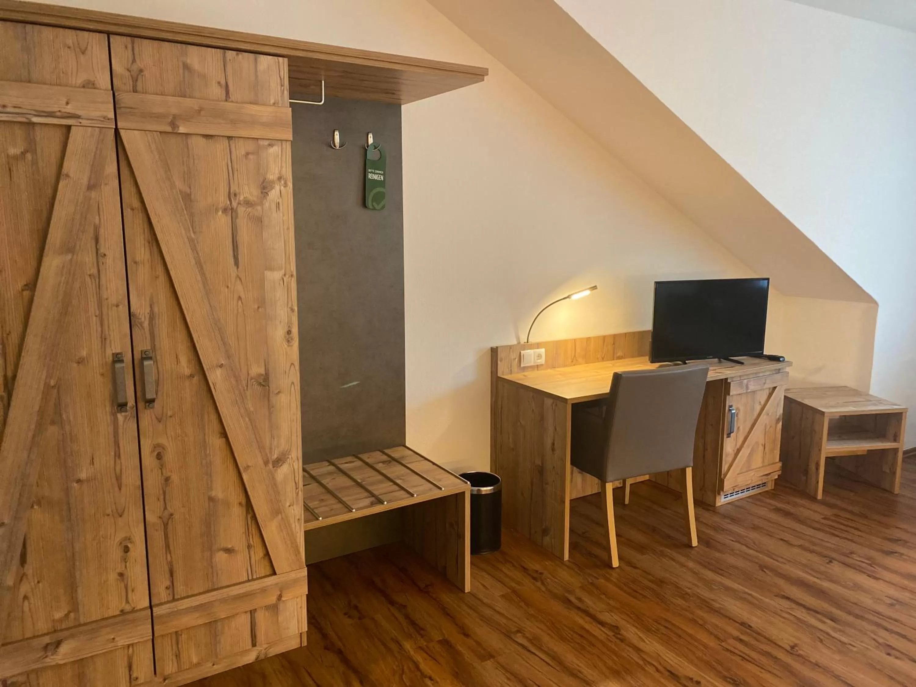 Photo of the whole room in Motel Domblick