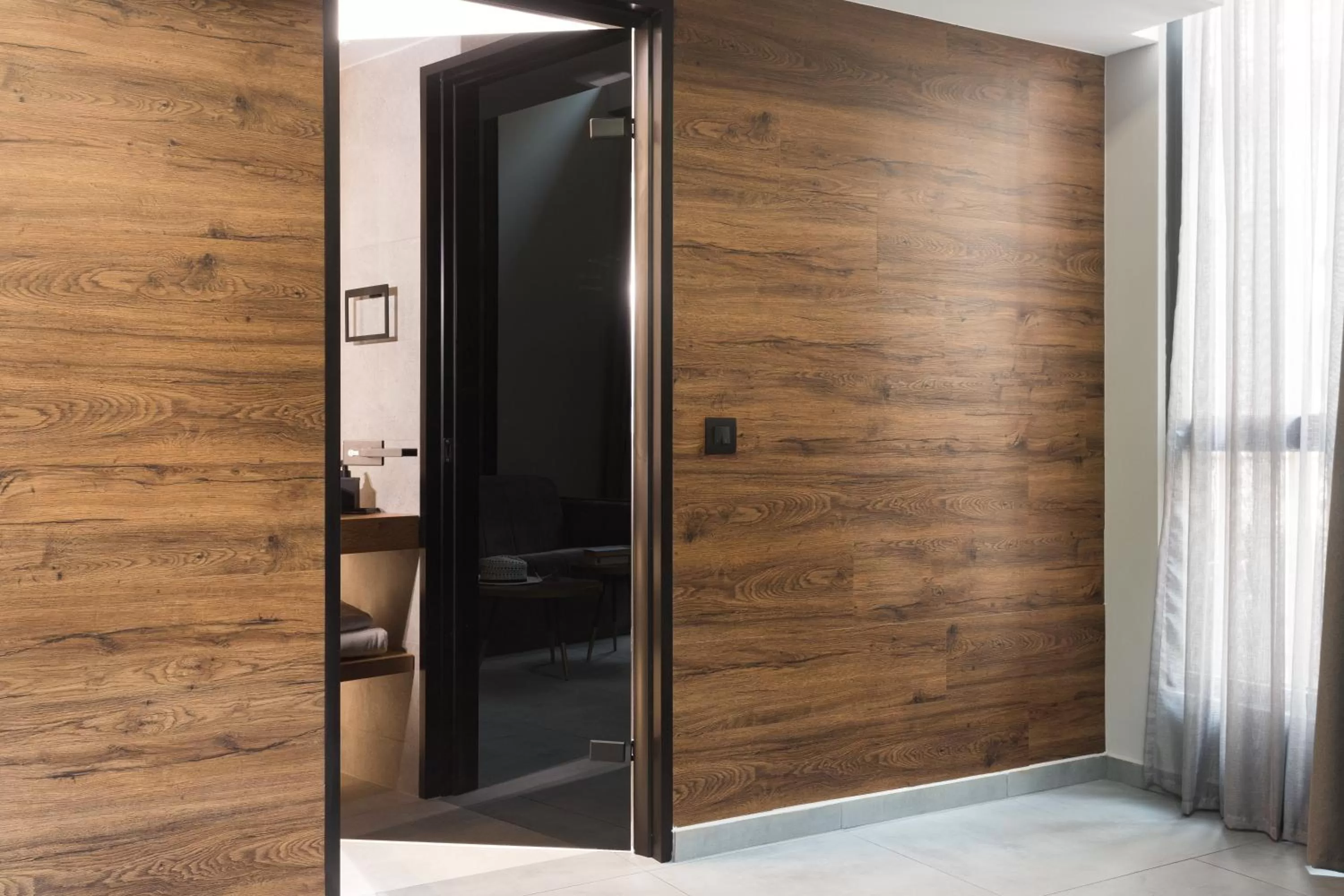 Bathroom in 11 Enteka Acropolis Suites