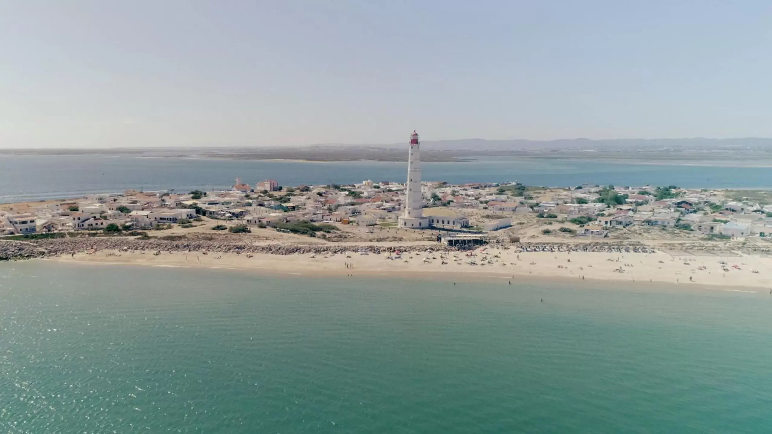 Other, Bird's-eye View in Pine House - Faro Airport, Beach and City Center