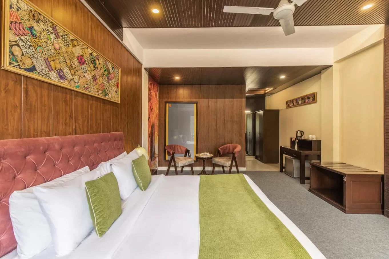 Bedroom in Country Inn Maple Resort Chail