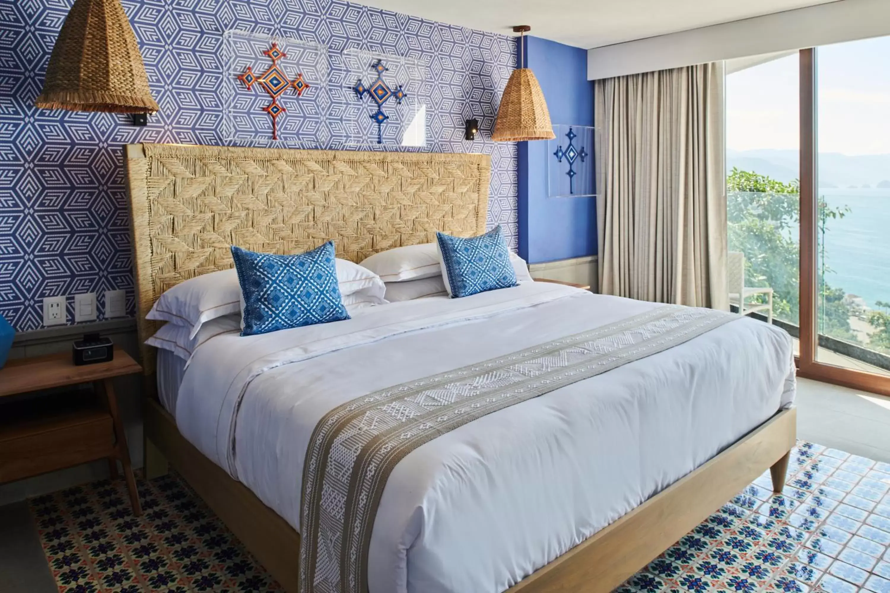 Bed in Hotel Luxury Patio Azul