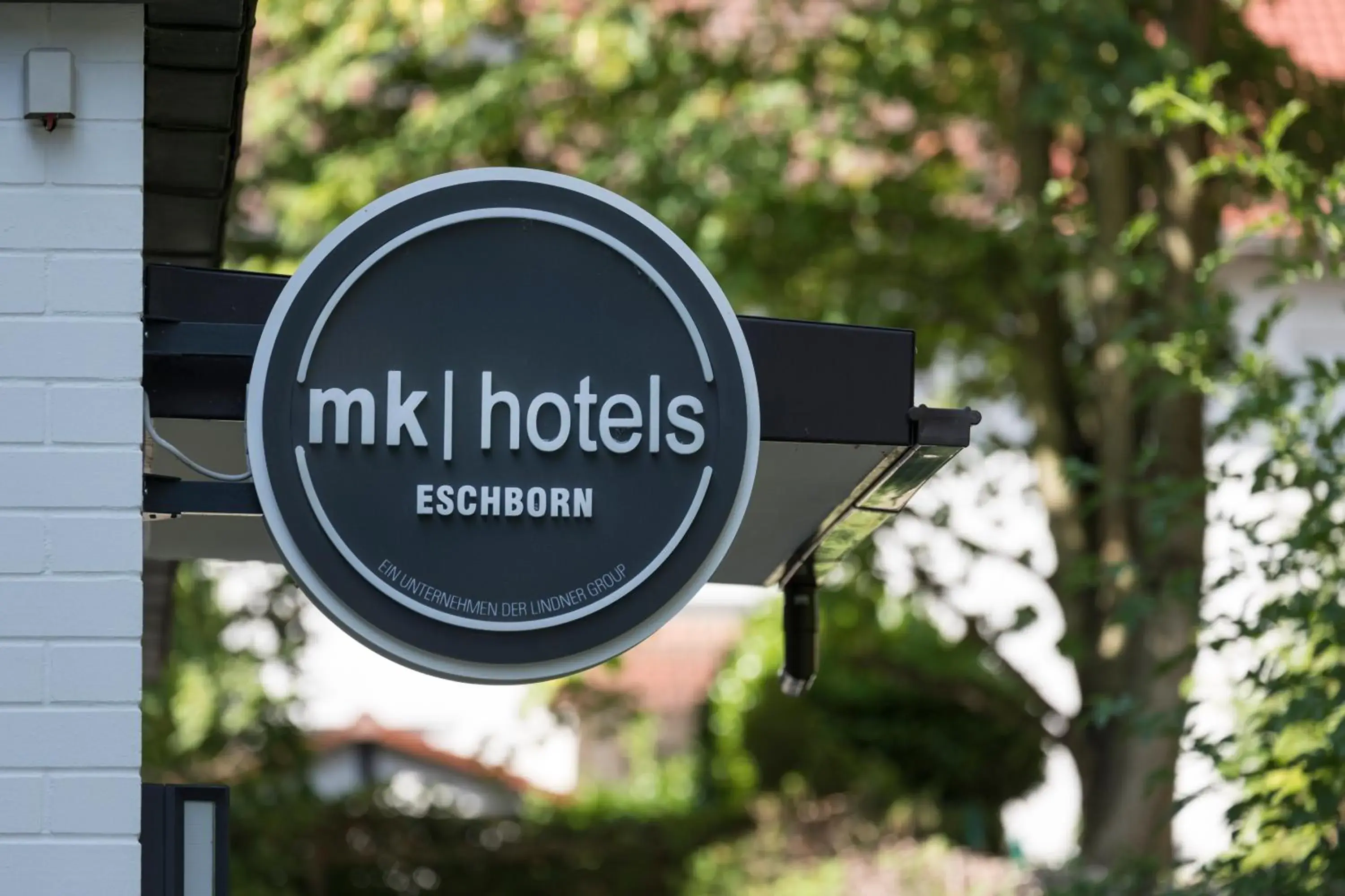 Property logo or sign in mk hotel eschborn