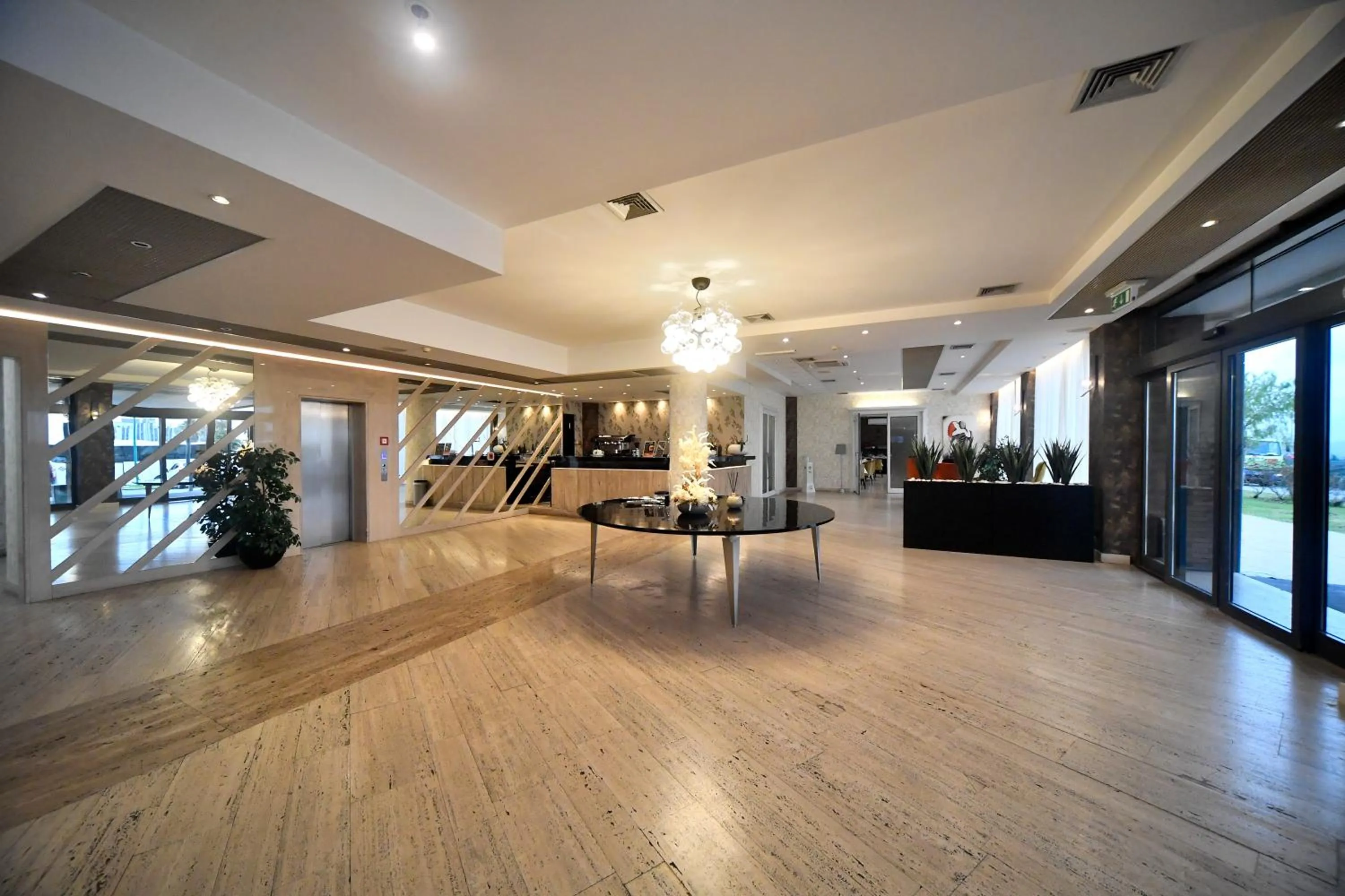 Lobby or reception in Palace Inn Rome Fiano