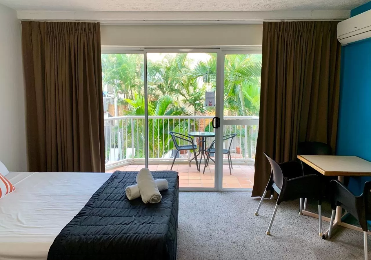 Bed in Outrigger Burleigh