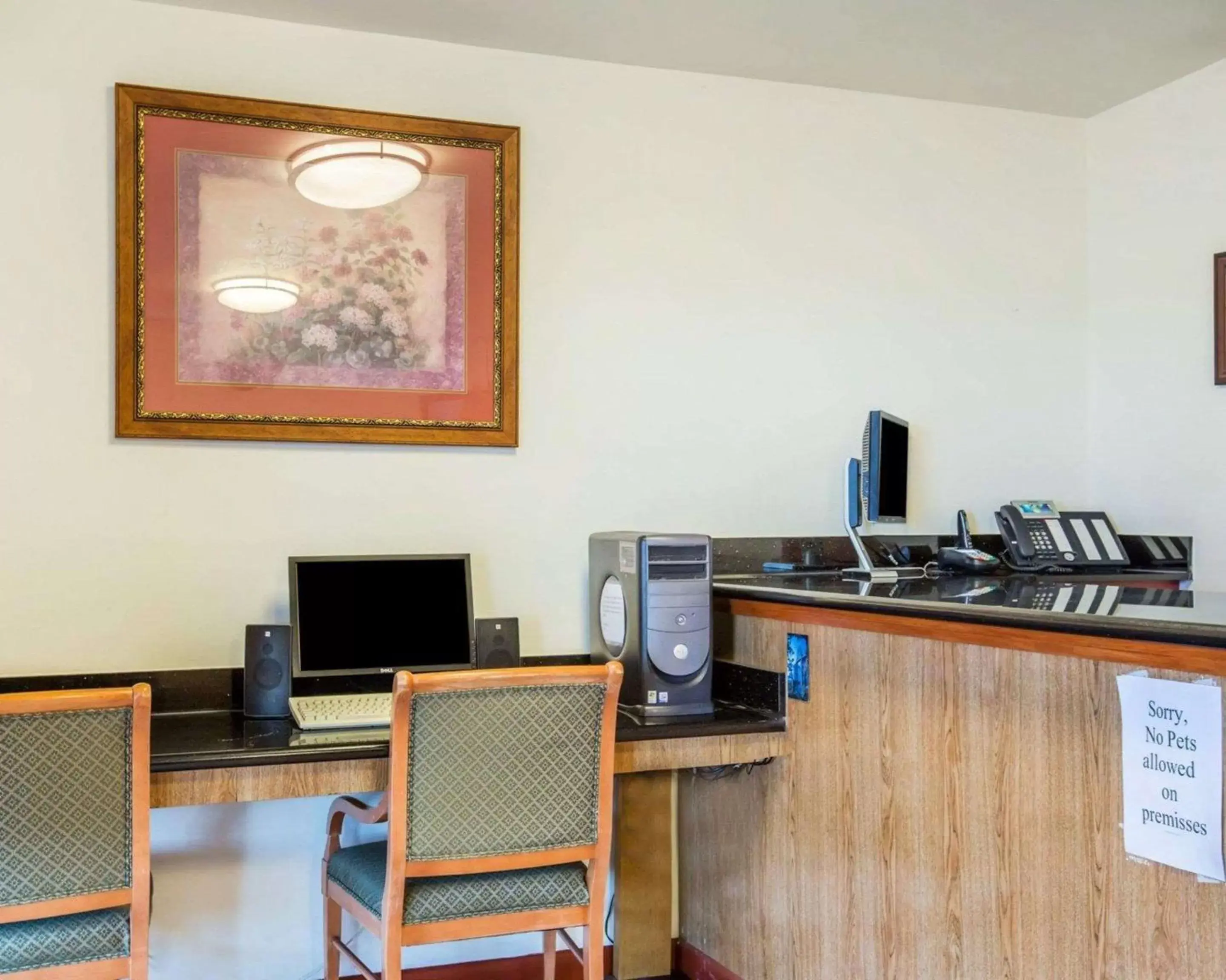 Lobby or reception in Rodeway Inn Newport Lobby or reception in Rodeway Inn Newport