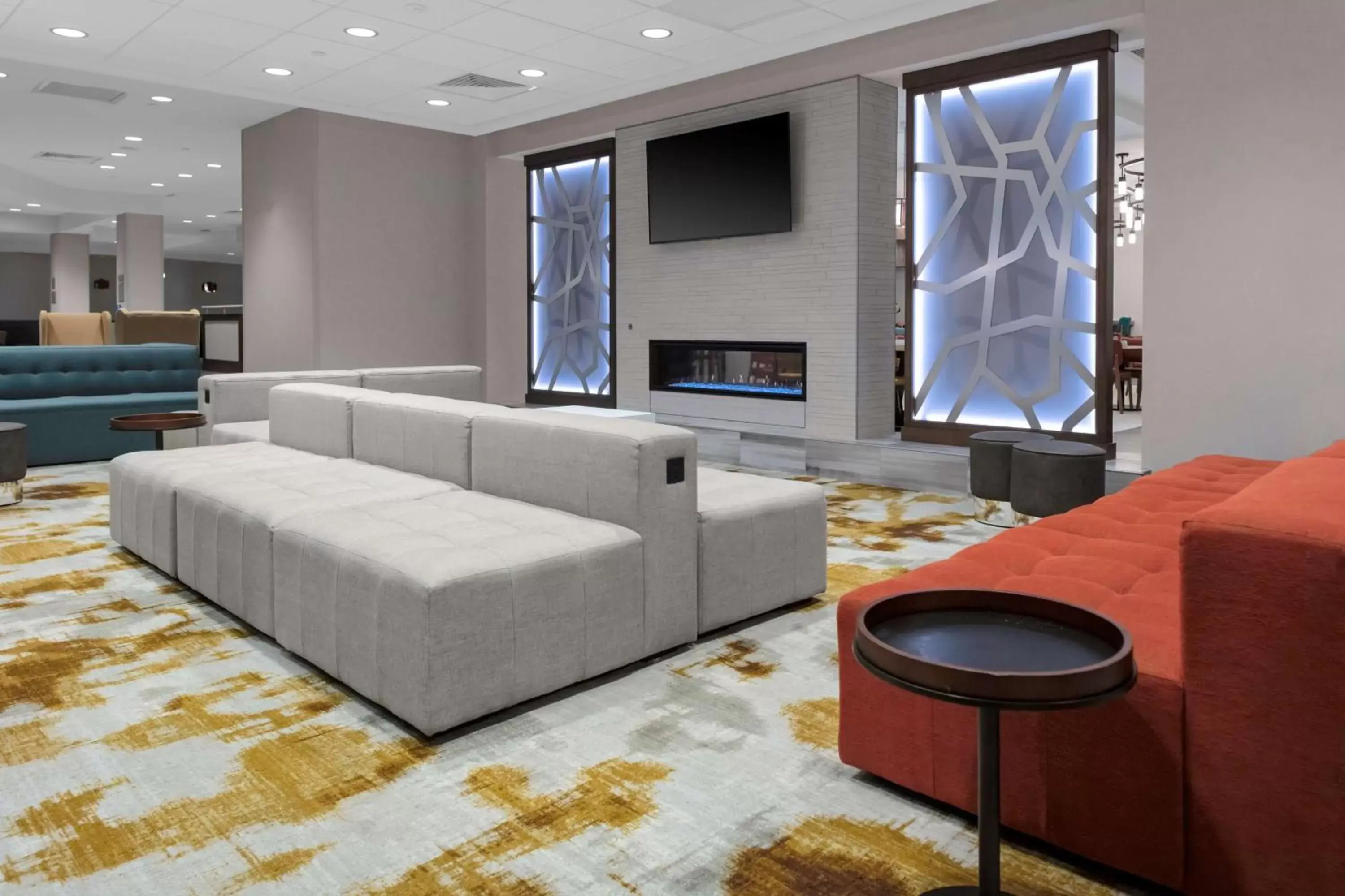 Lobby or reception, Seating Area in Home2 Suites By Hilton Fort Wayne North