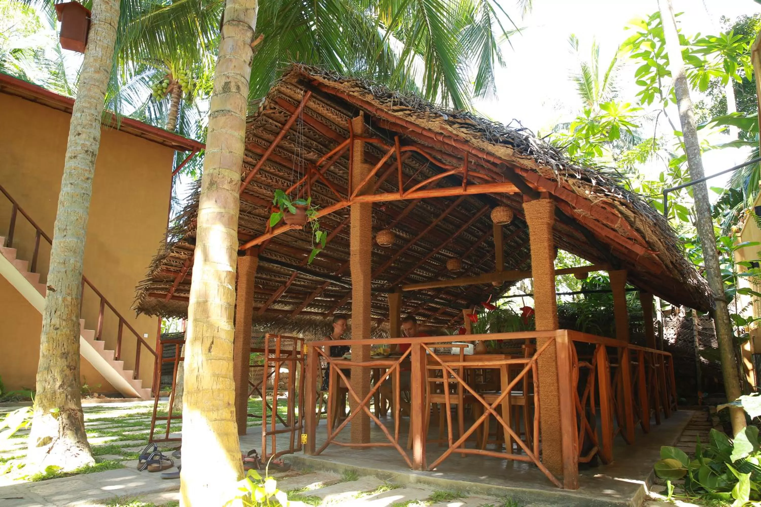 Restaurant/places to eat in Limecabanas-srilanka