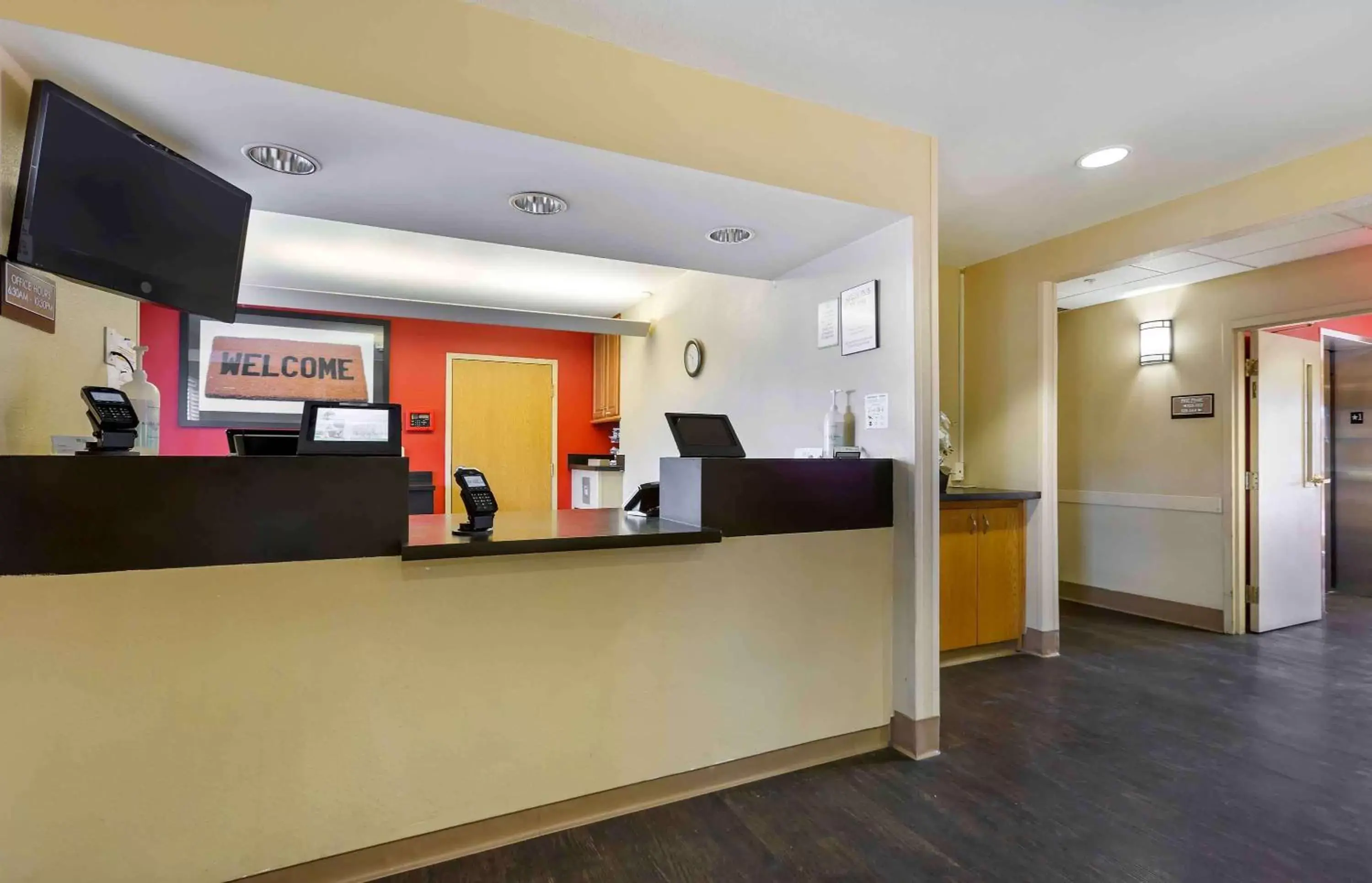 Lobby or reception, Lobby/Reception in Extended Stay America Suites - Phoenix - Biltmore