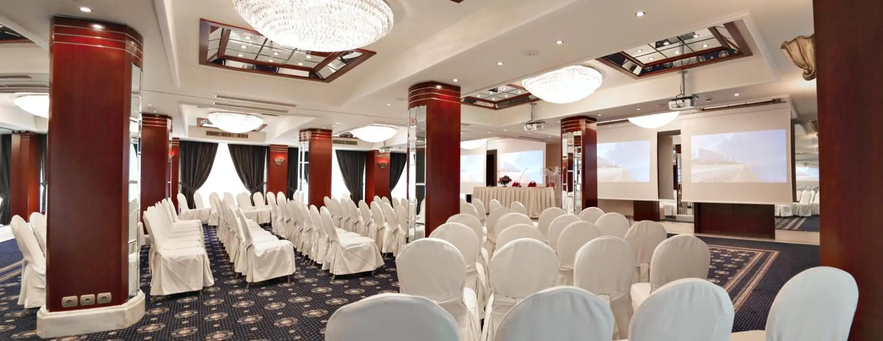 Business facilities in Mediterranean Hotel