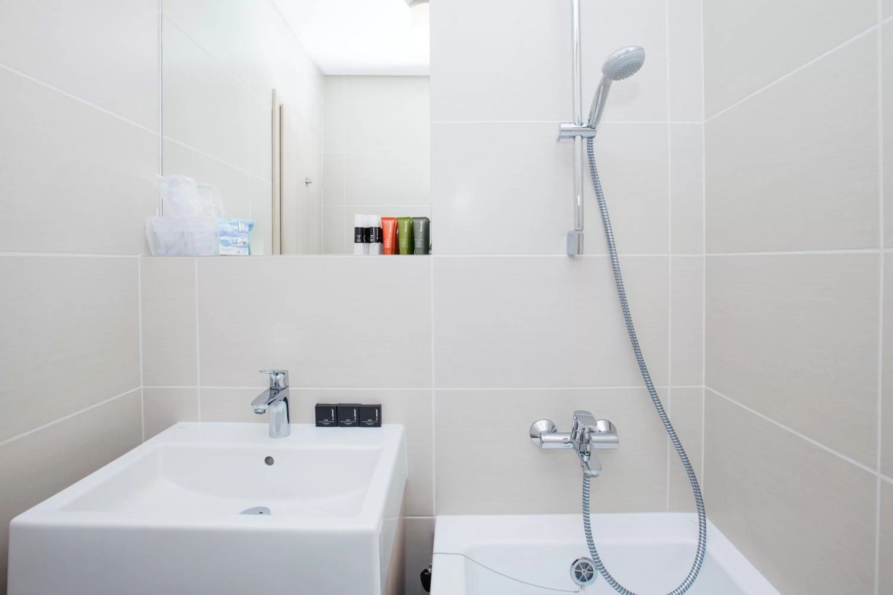 Toilet in Hotel Metropol WELLNESS & CONGRESS HOTEL