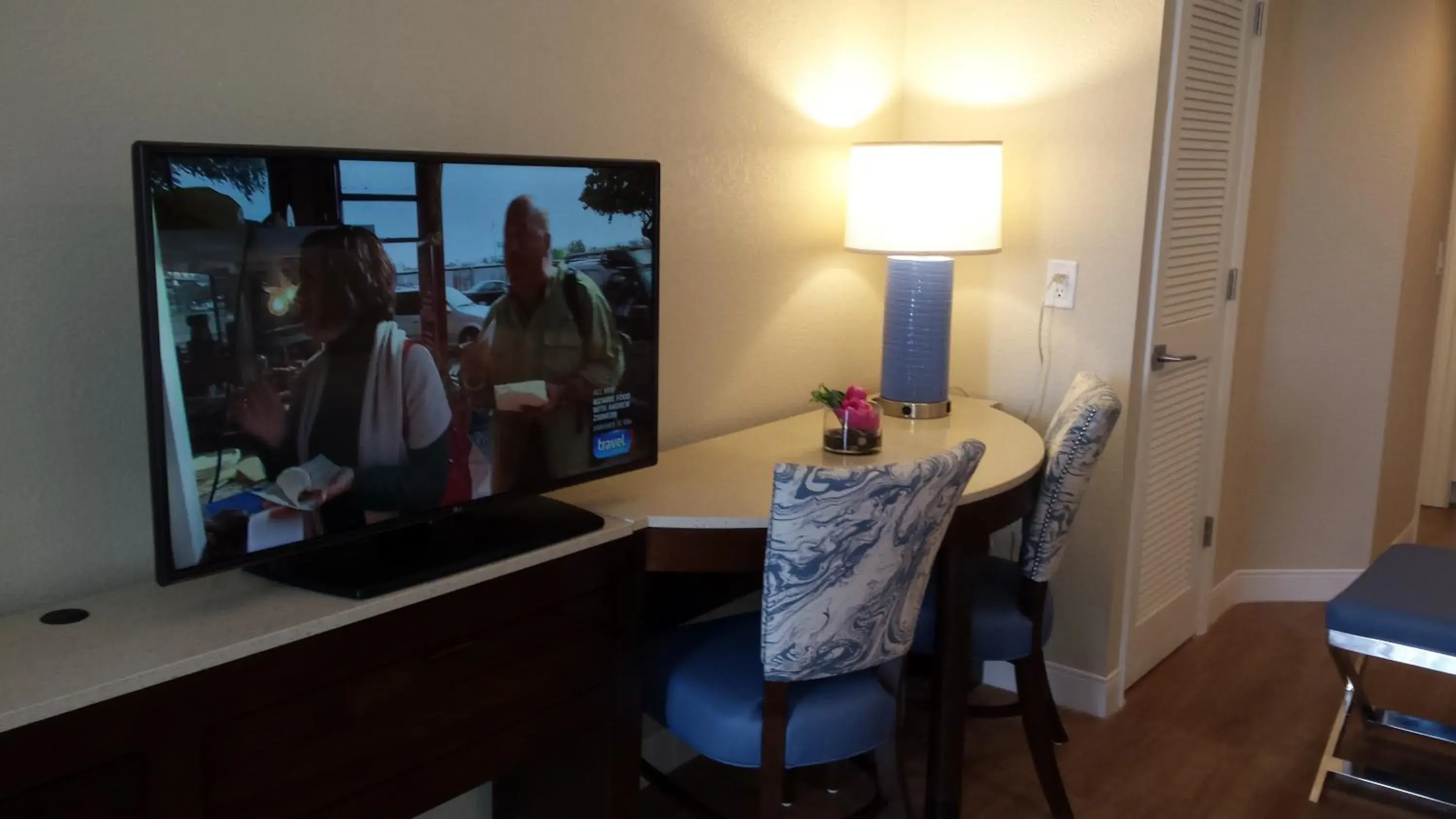 TV and multimedia, TV/Entertainment Center in Lido Beach Resort