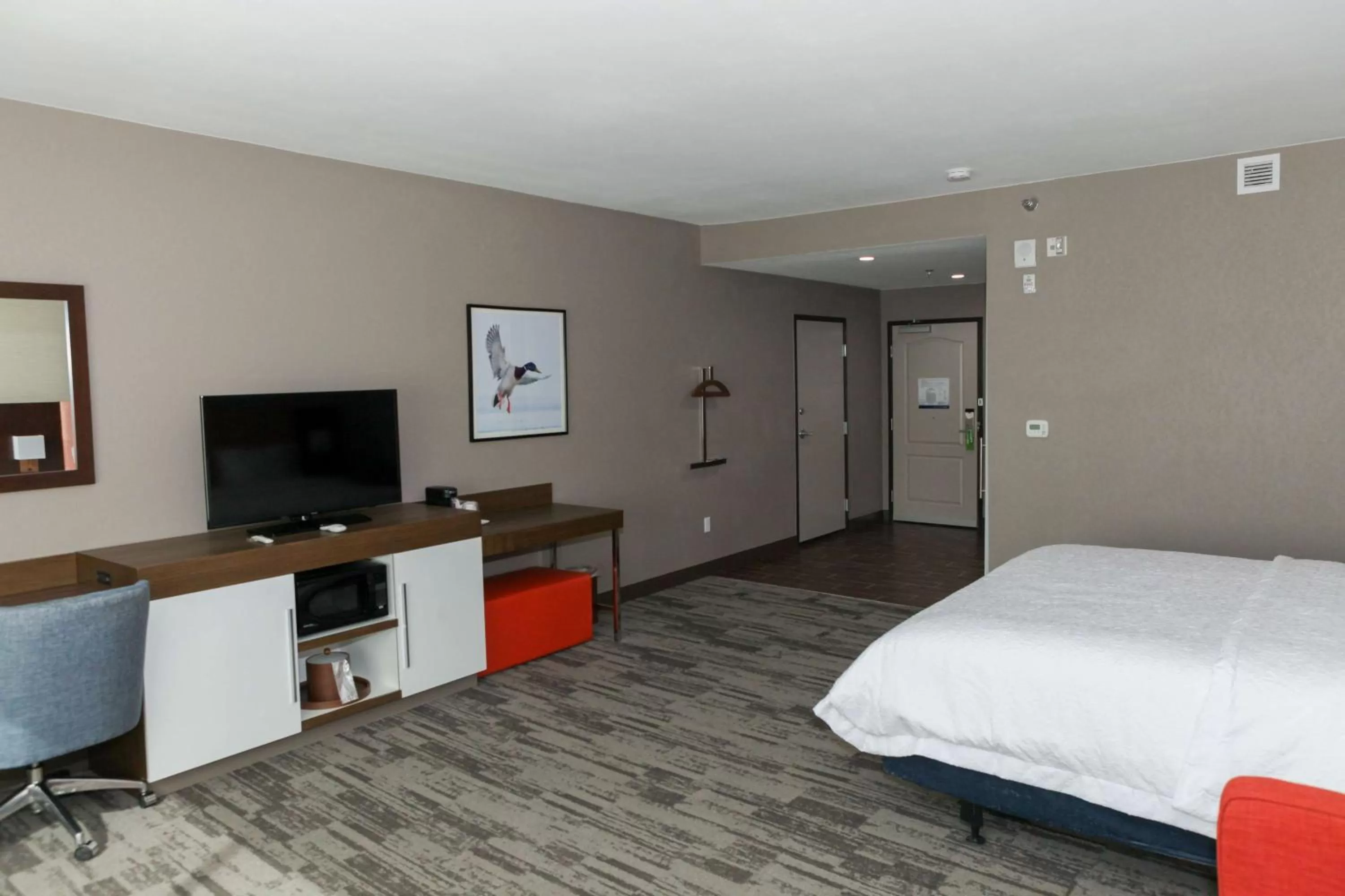 Bedroom, Bed in Hampton Inn & Suites Lafayette