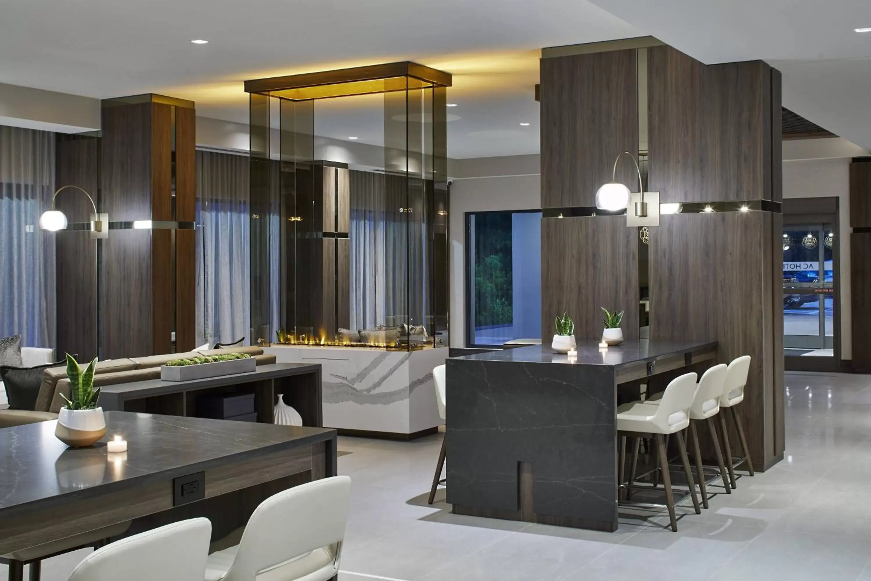 Lobby or reception, Dining Area in AC Hotel by Marriott Durham