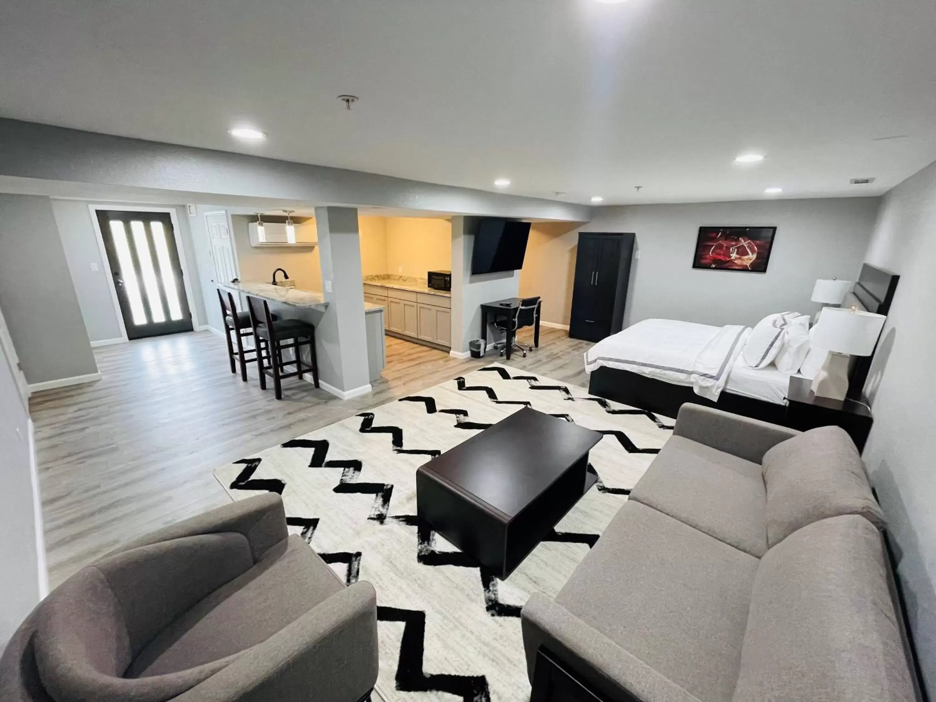 Living room in The Resort at Lake of the Ozarks Living room in The Resort at Lake of the Ozarks