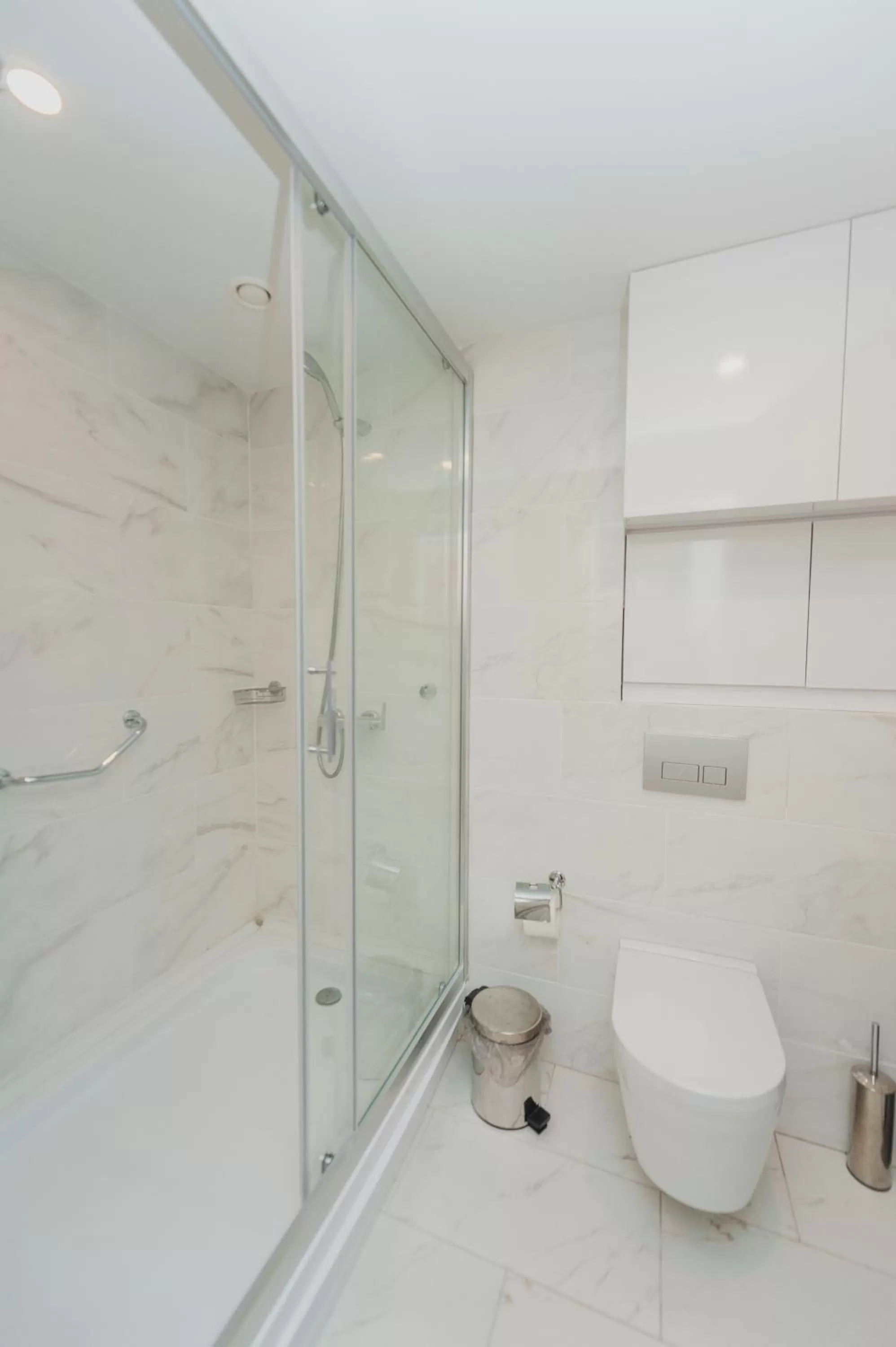 Shower, Bathroom in Orbi City Luxury Suite