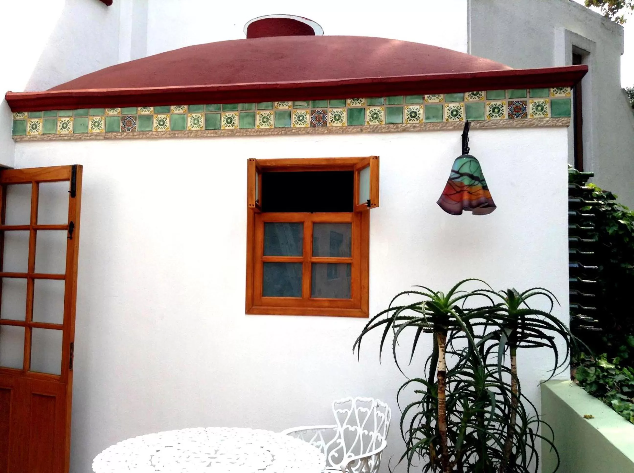Property building in Casa Jacinta Guest House
