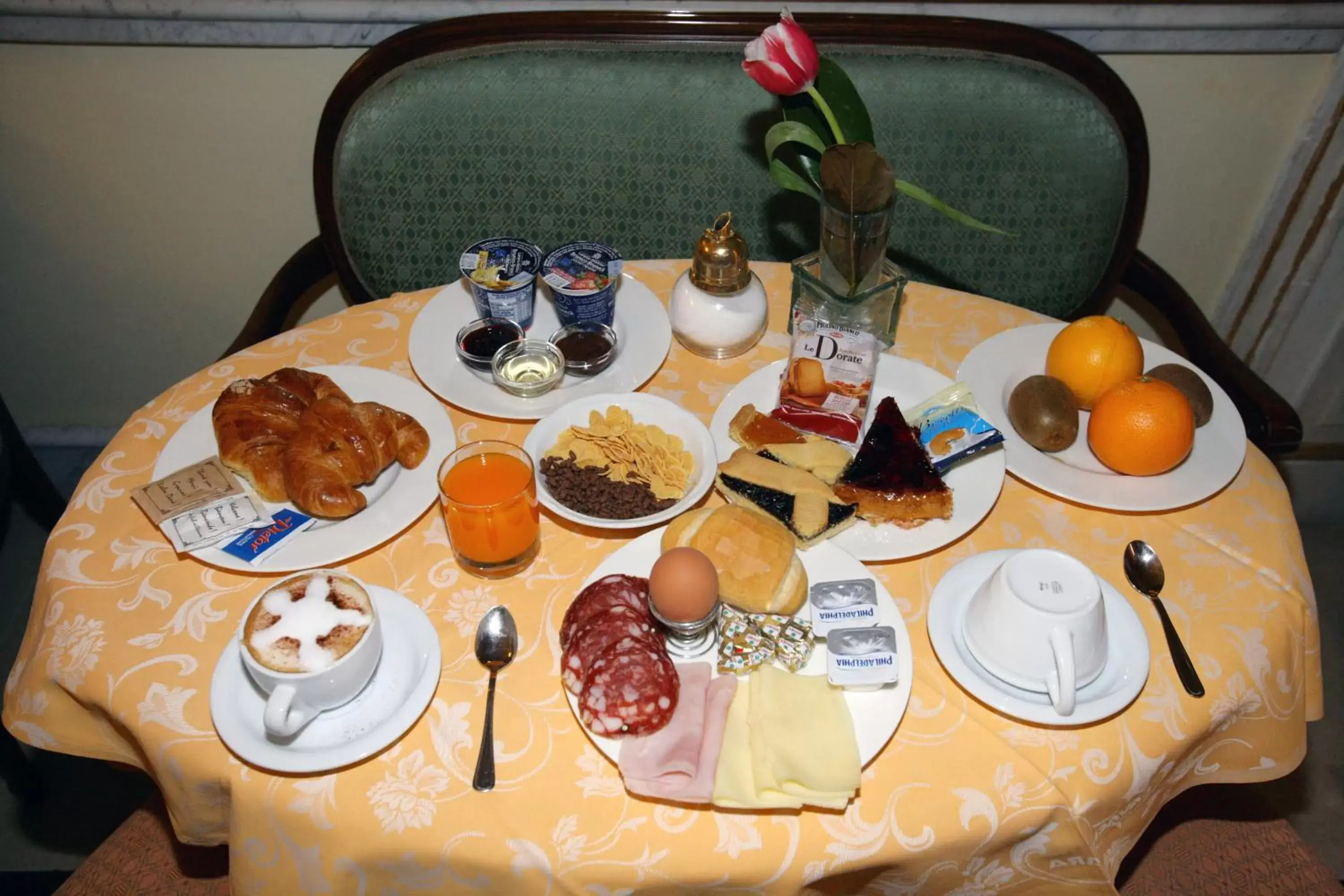 Food close-up in Domus Florentiae Hotel