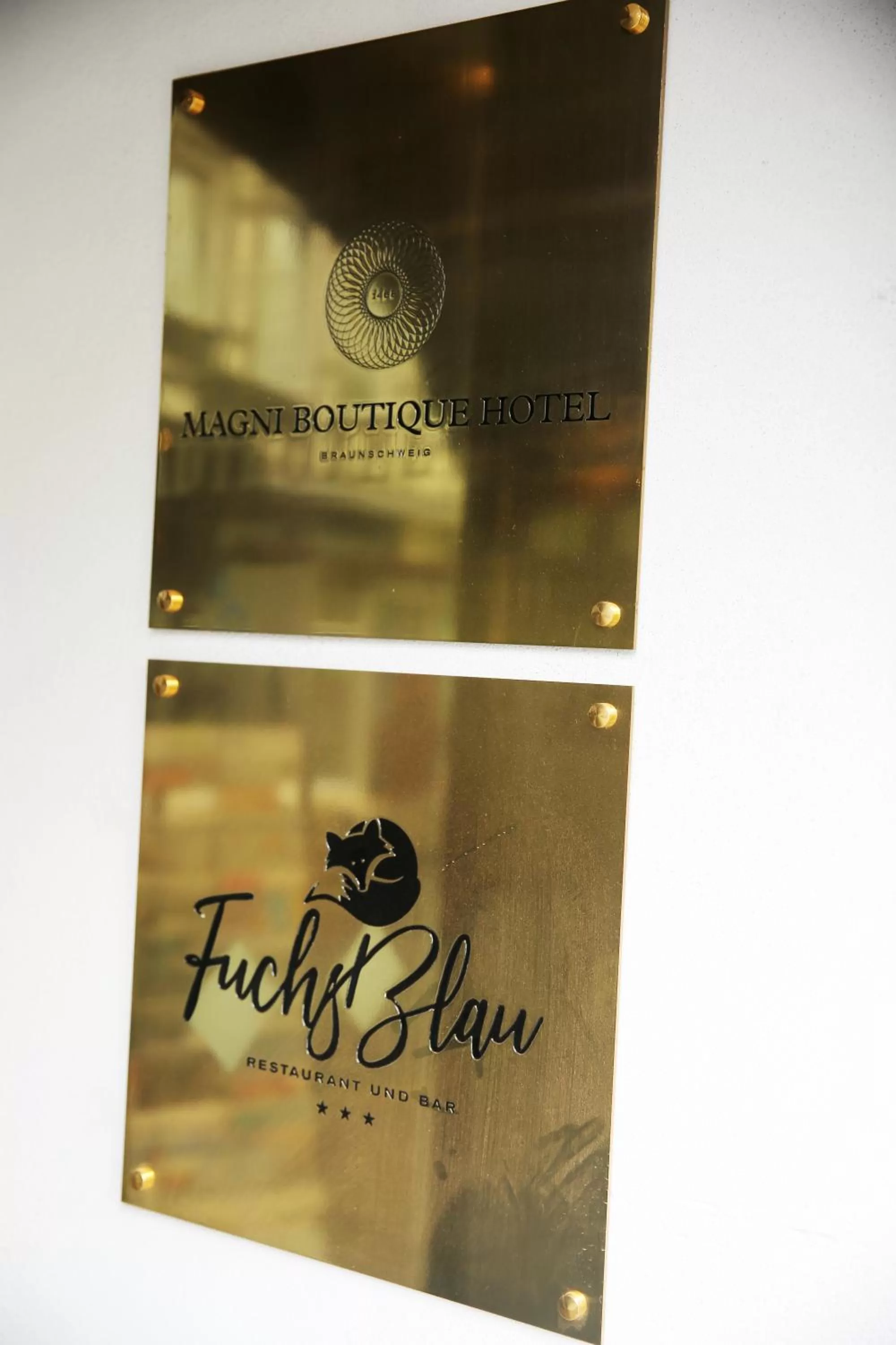 Logo/Certificate/Sign in Magni Boutique Hotel