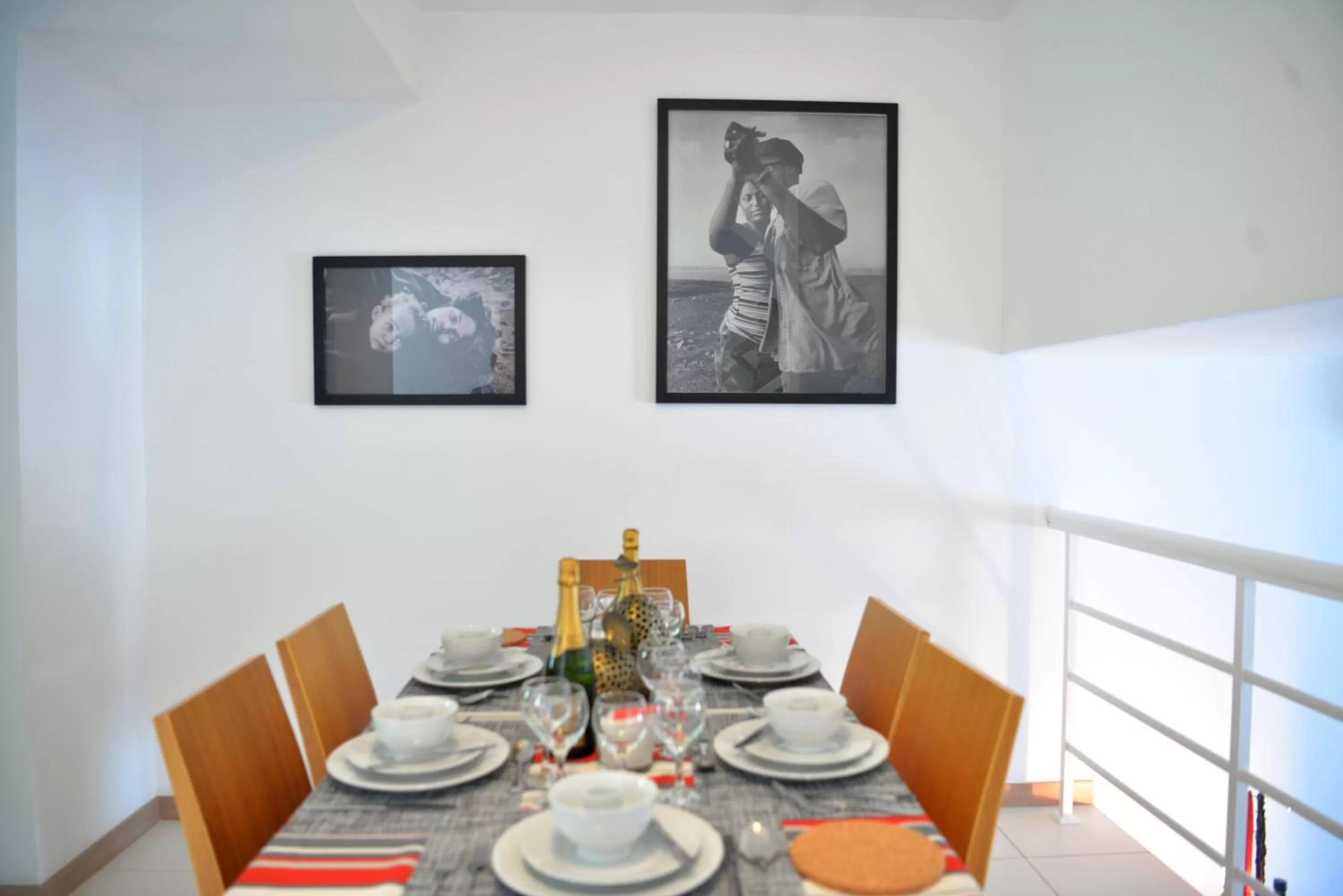Dining Area in Guesthouse Le Châtelain