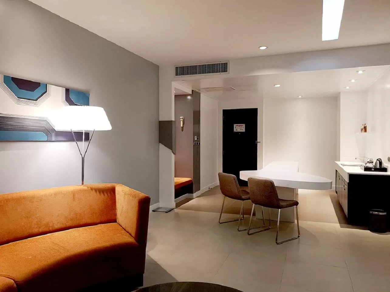 Living room in The Zign Hotel