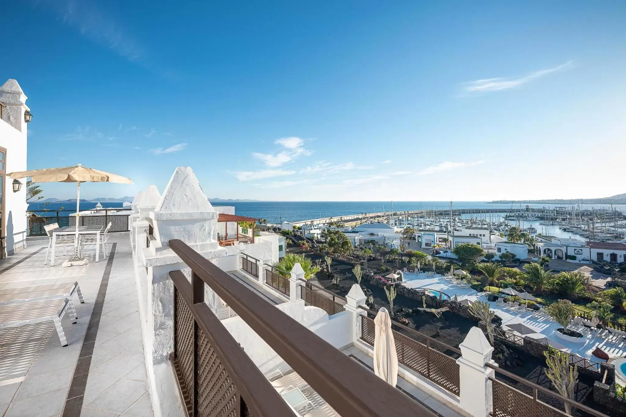 Sea view, Balcony/Terrace in Hotel LIVVO Volcán Lanzarote