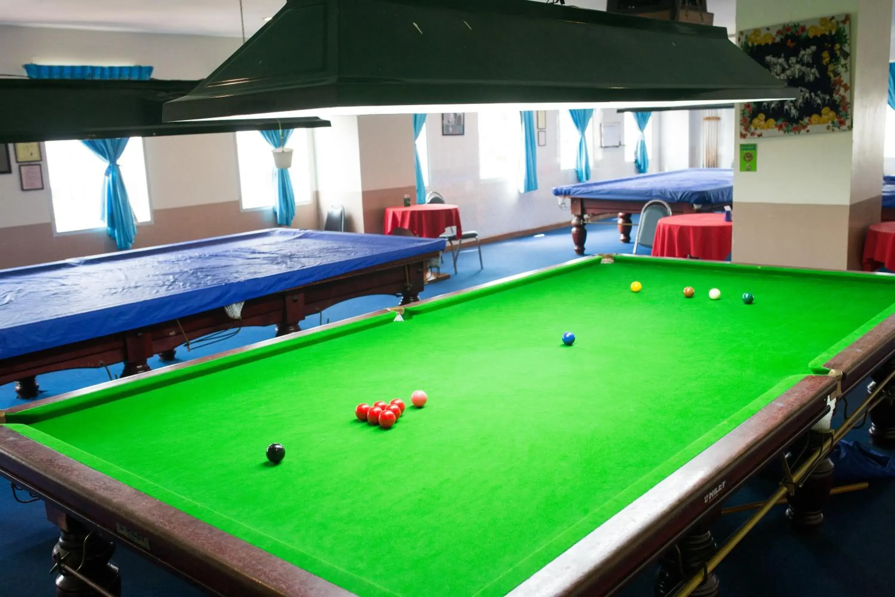 Area and facilities, Billiards in Phayao Gateway Hotel