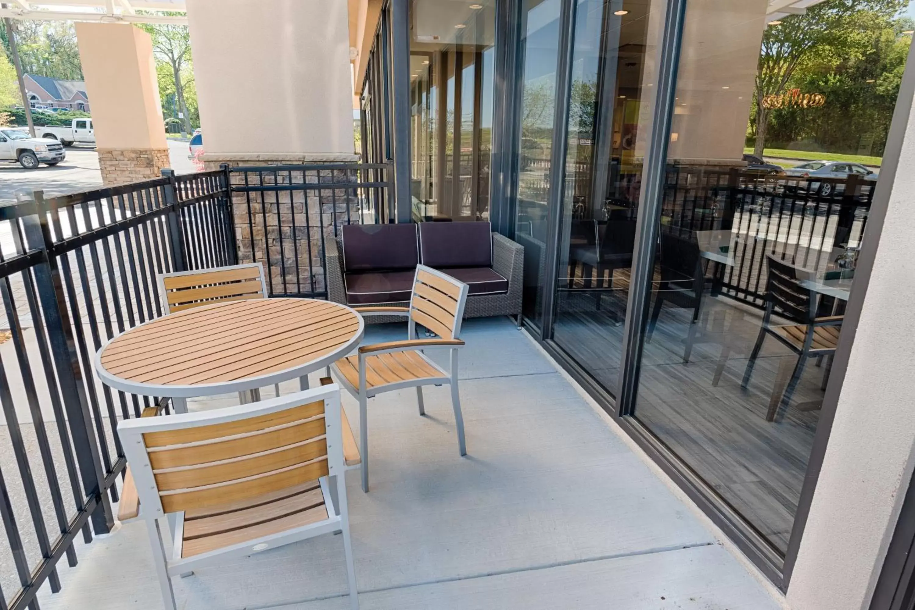 Other, Balcony/Terrace in Holiday Inn Knoxville N - Merchant Drive, an IHG Hotel