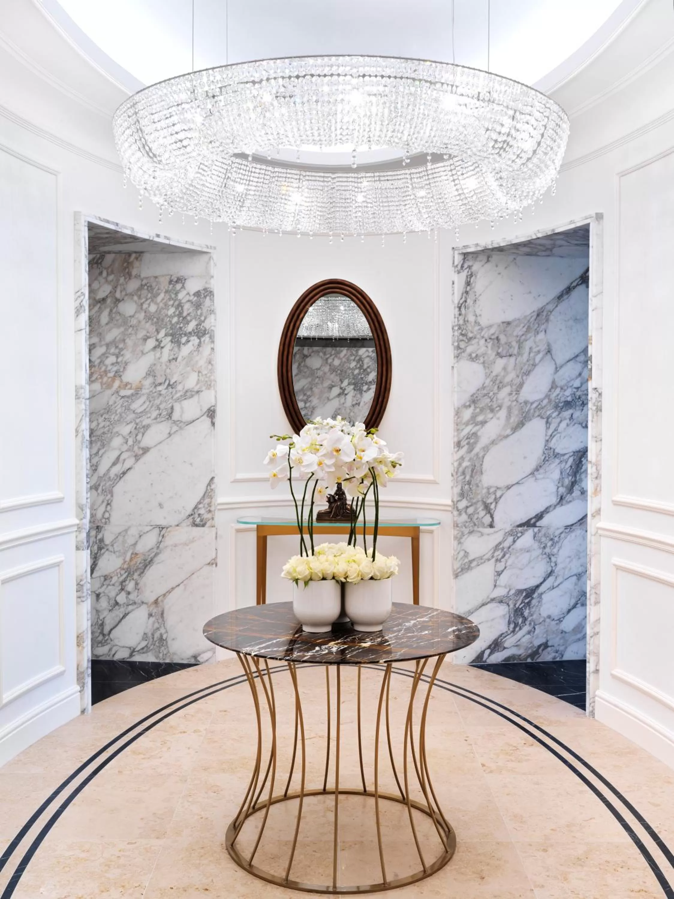 Decorative detail in Sofitel Dubai The Obelisk