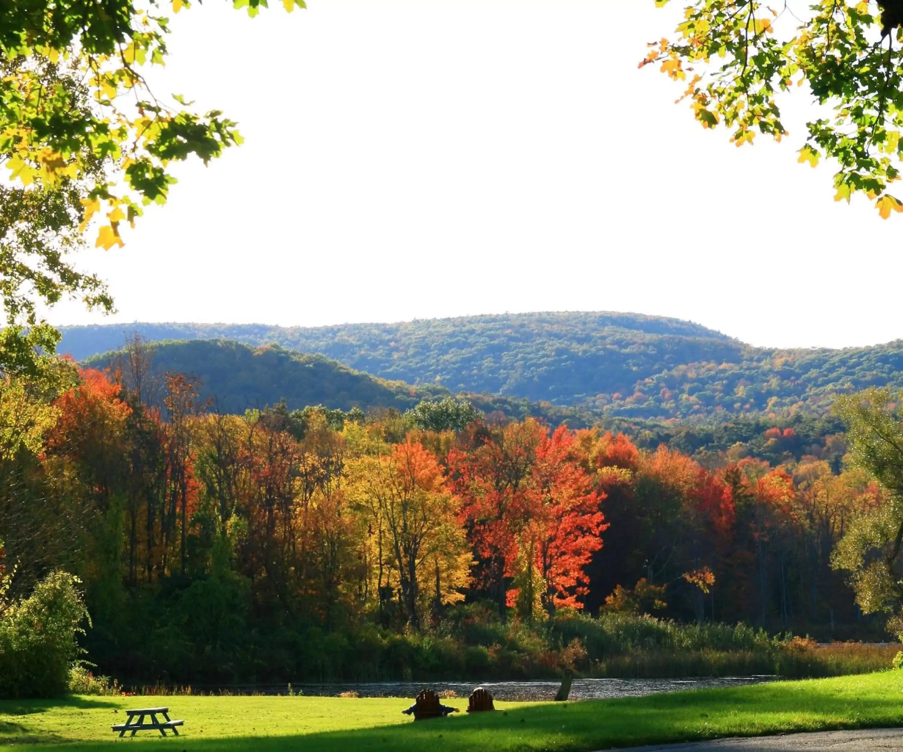 Property building in Hampton Inn & Suites Berkshires-Lenox Property building in Hampton Inn & Suites Berkshires-Lenox