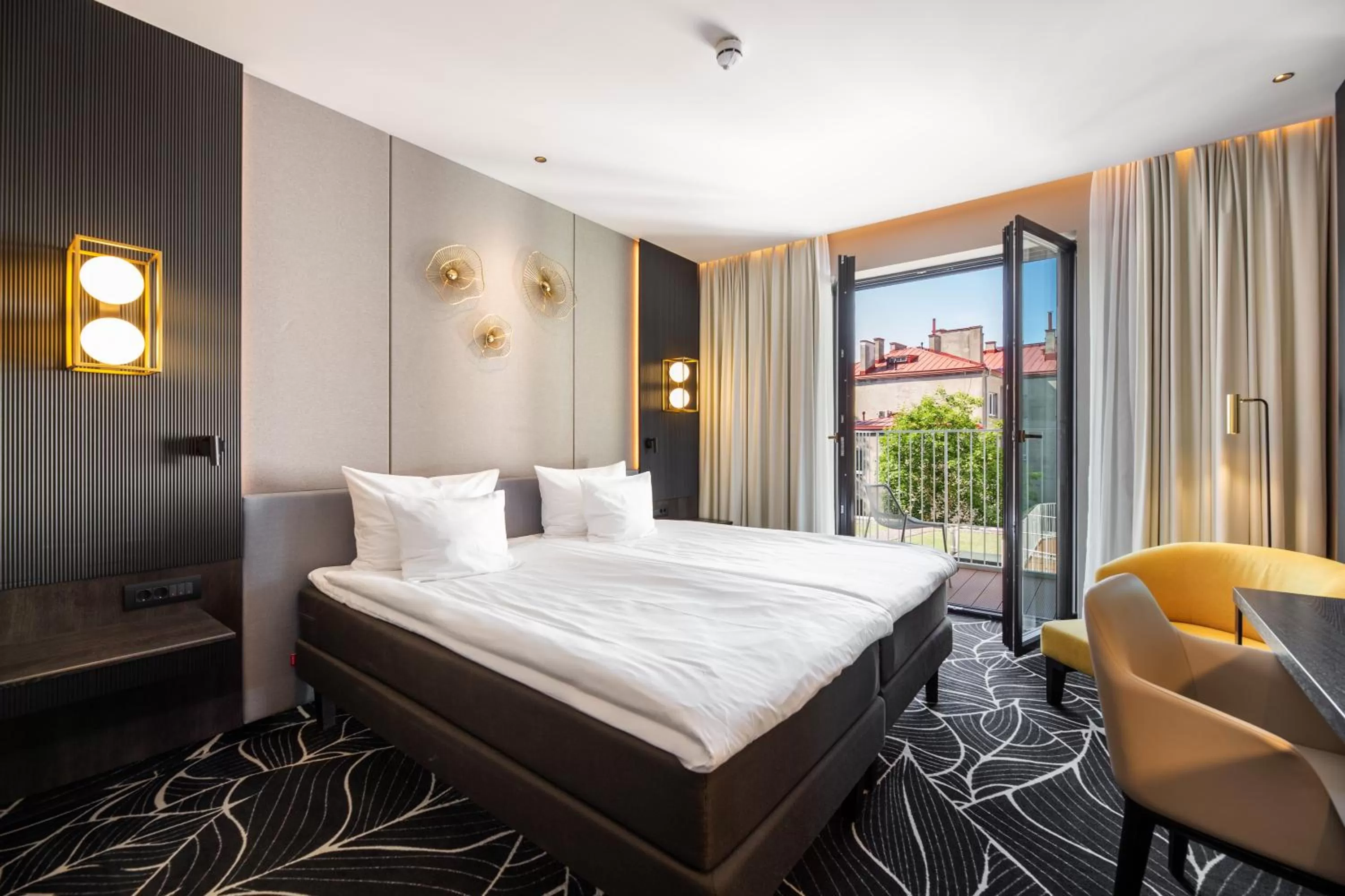 Bed in Hotel Lembitu Tallinn