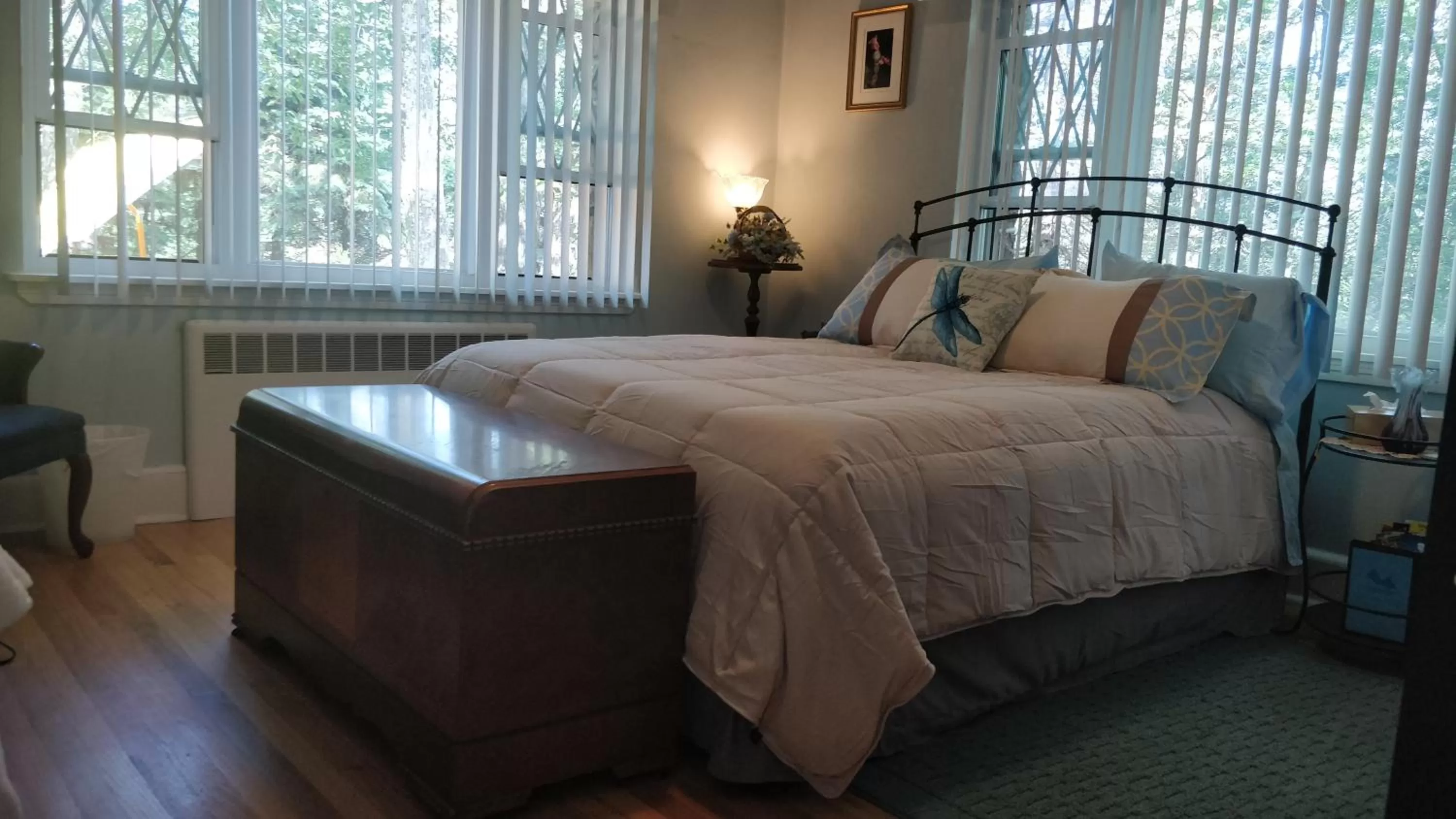 Bed in Maurrocks - A Pocono Mountains B&B