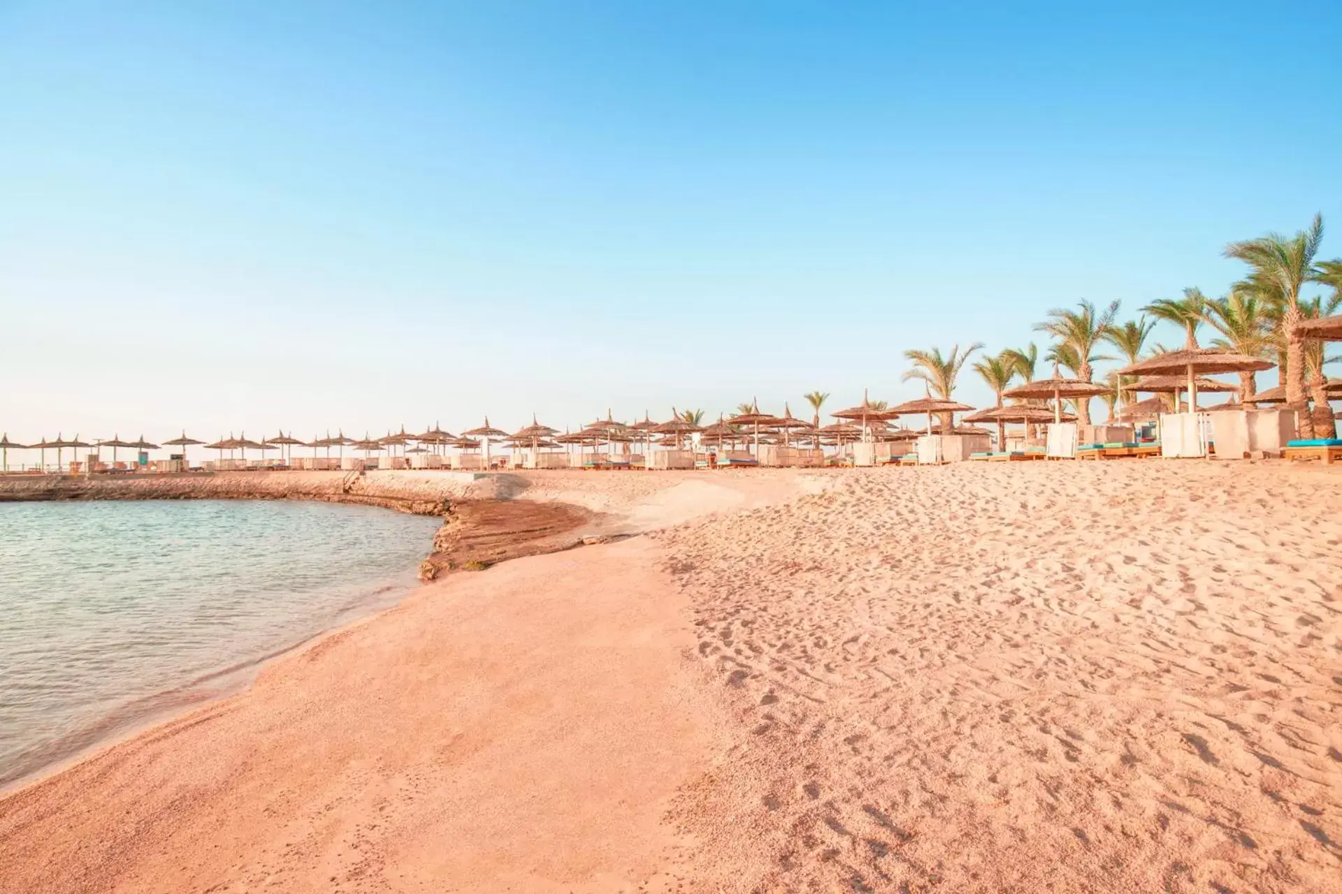 Beach in Pickalbatros Aqua Vista Resort - Hurghada