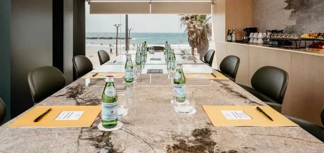 Banquet/Function facilities in Crowne Plaza Tel Aviv Beach, an IHG Hotel