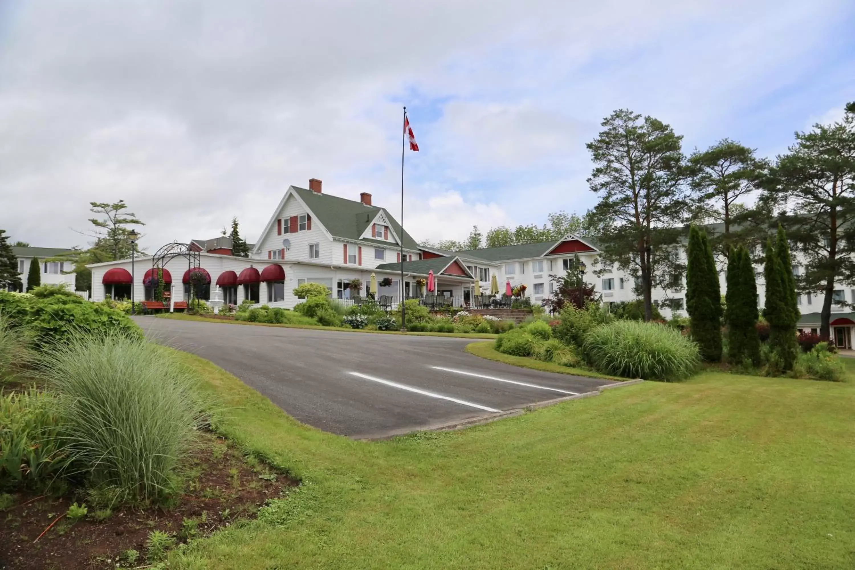 Property Building in Auberge Gisele's Inn