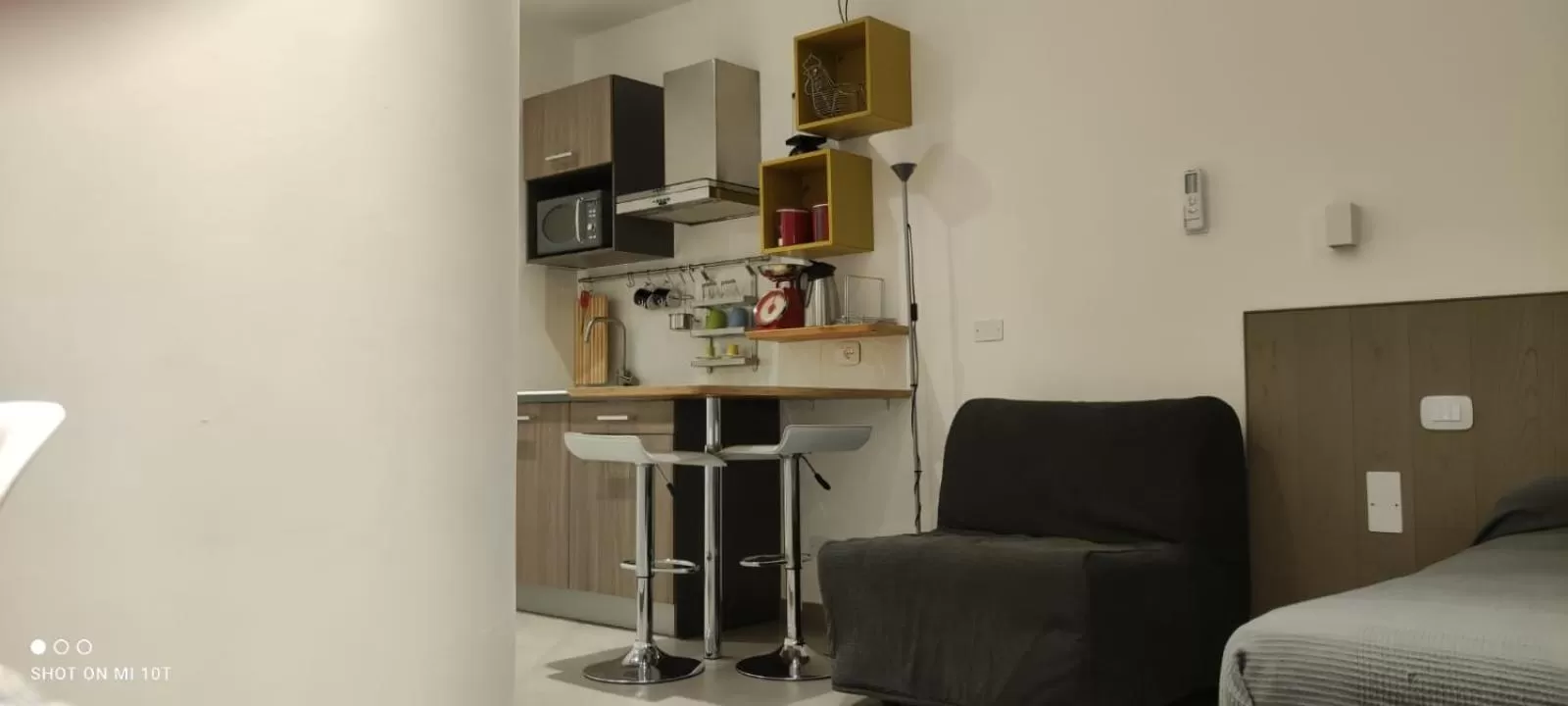 Kitchen or kitchenette in San Francesco Rooms and Apartment with Terrace in Palermo Locazione Turistica