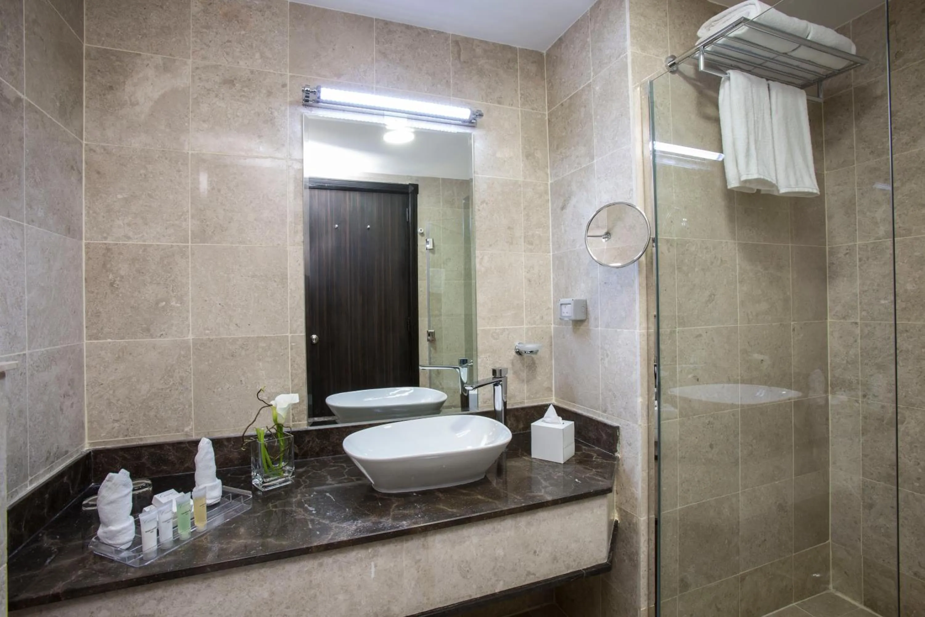 Bathroom in The Town Hotel Doha