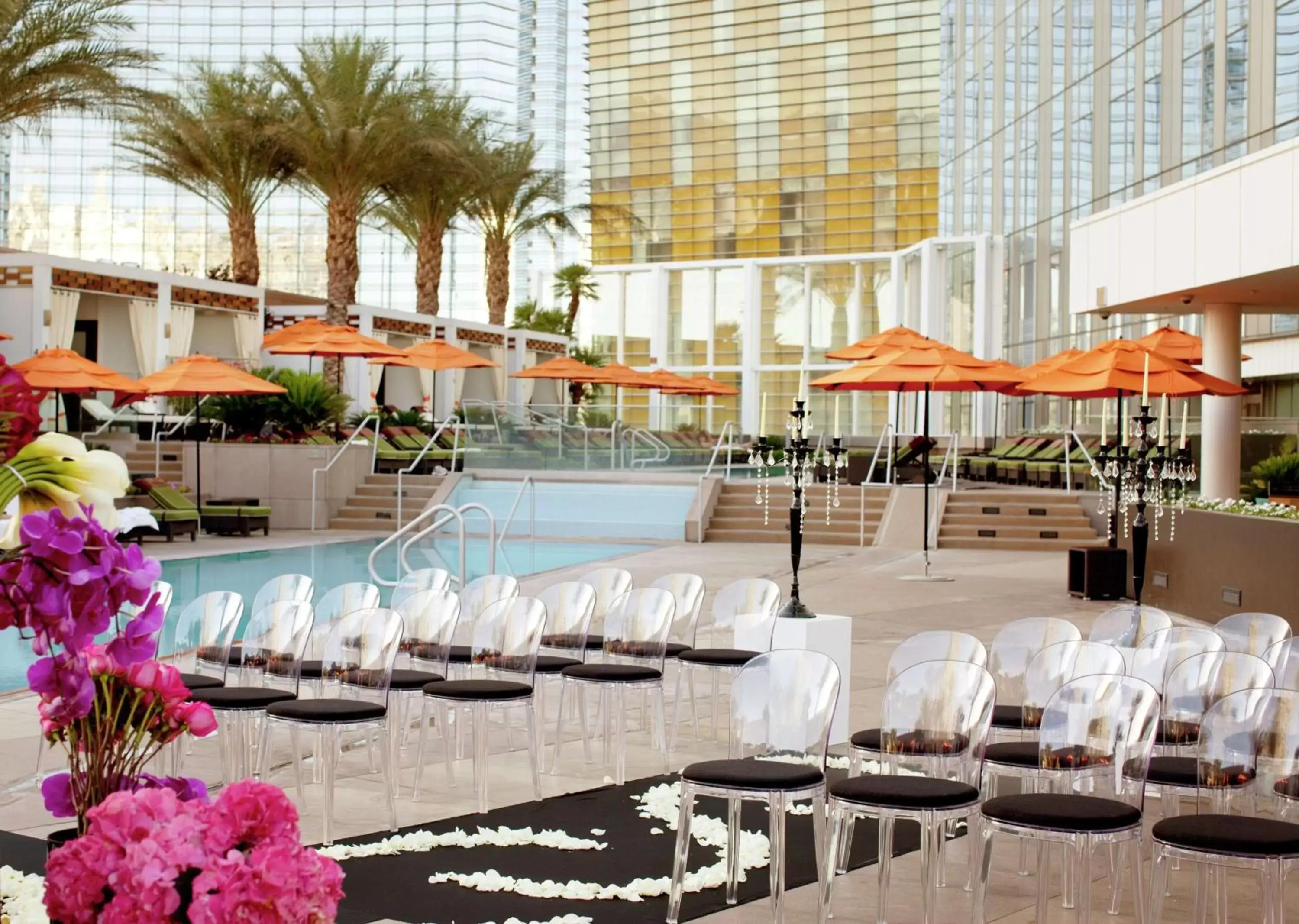 Meeting/conference room, Swimming Pool in Waldorf Astoria Las Vegas