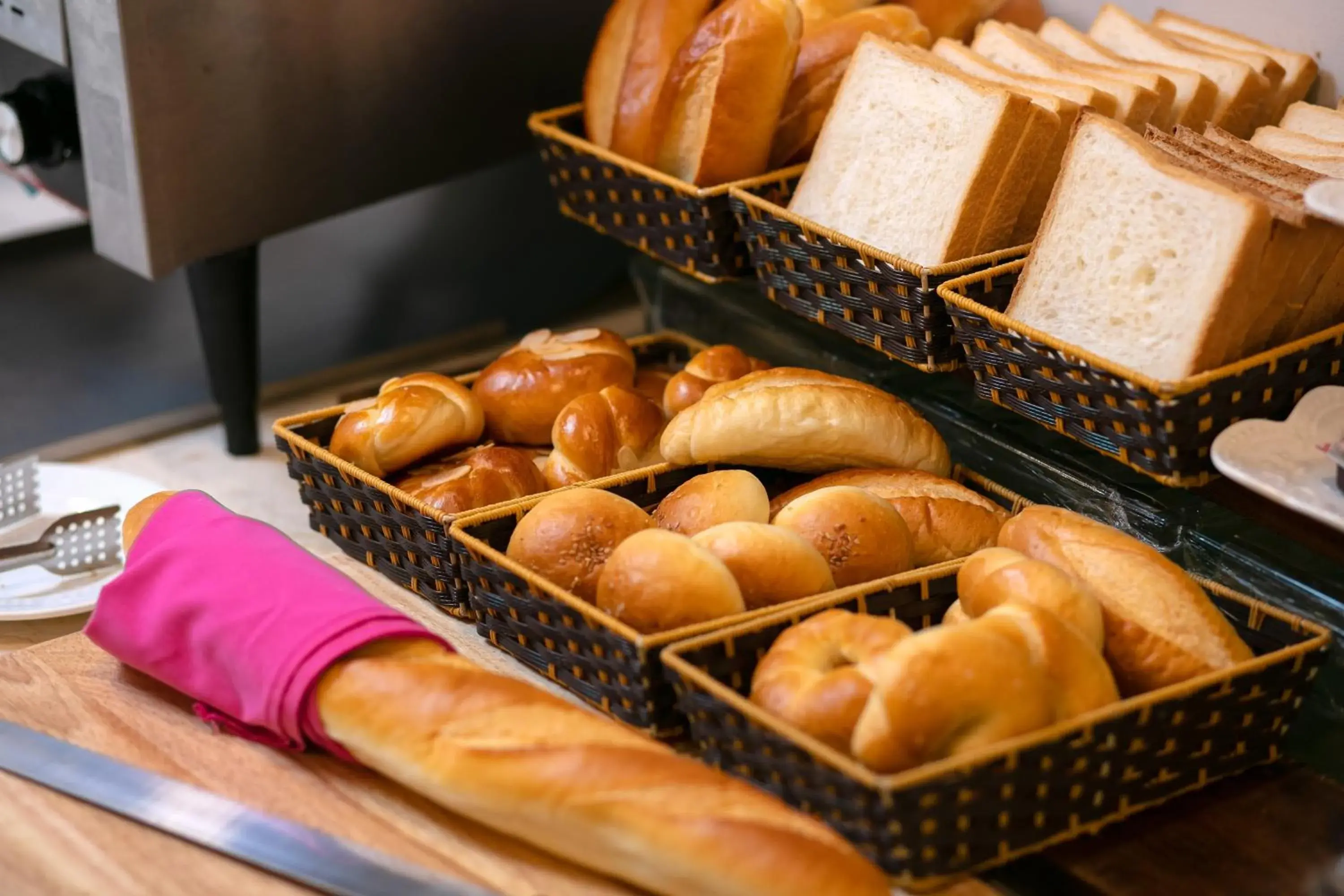 Food and drinks in Sen Hotel - Managed by Sen Hotel Group Food and drinks in Sen Hotel - Managed by Sen Hotel Group