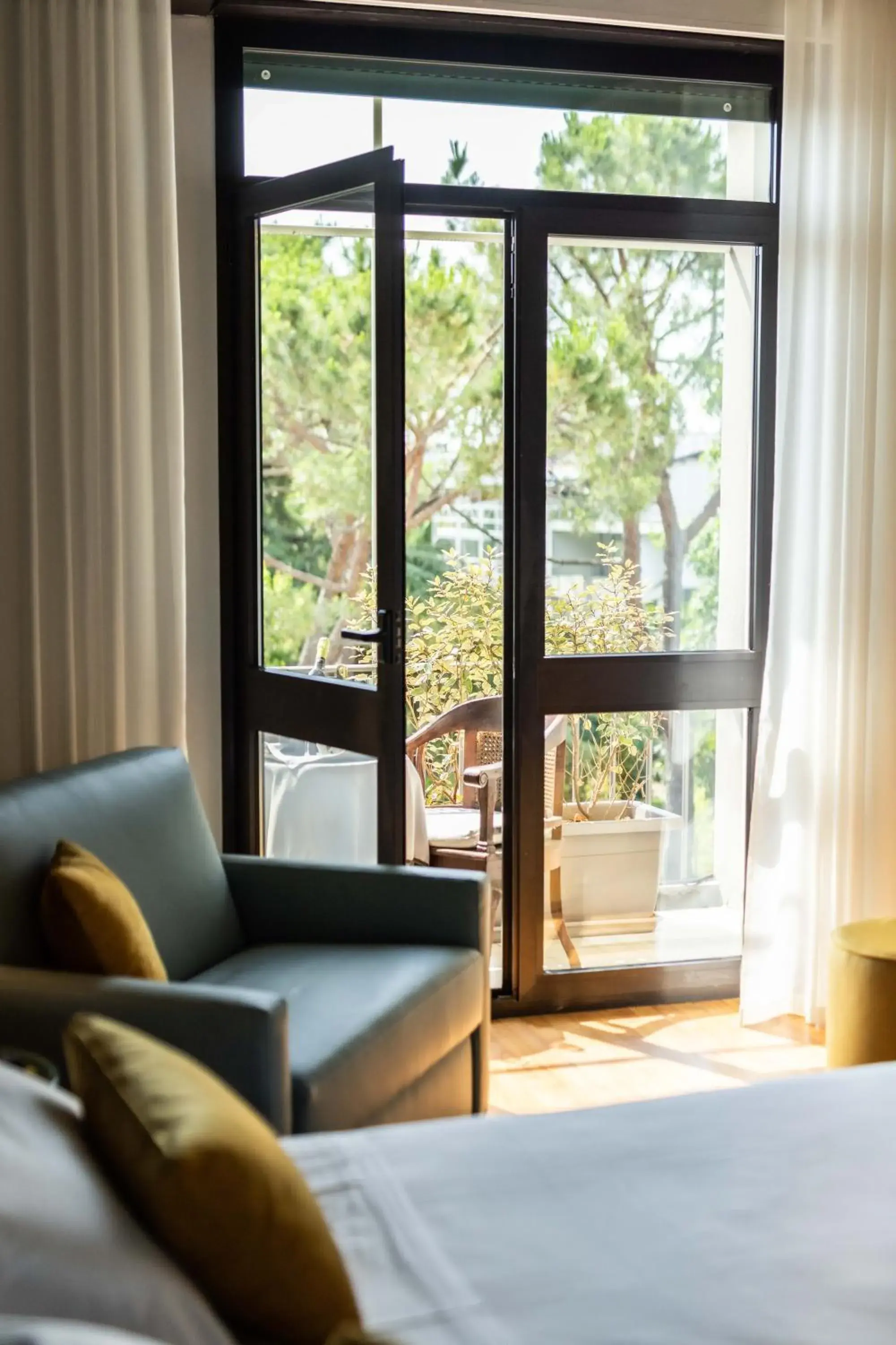 Balcony/Terrace, Seating Area in Hotel Terme Milano