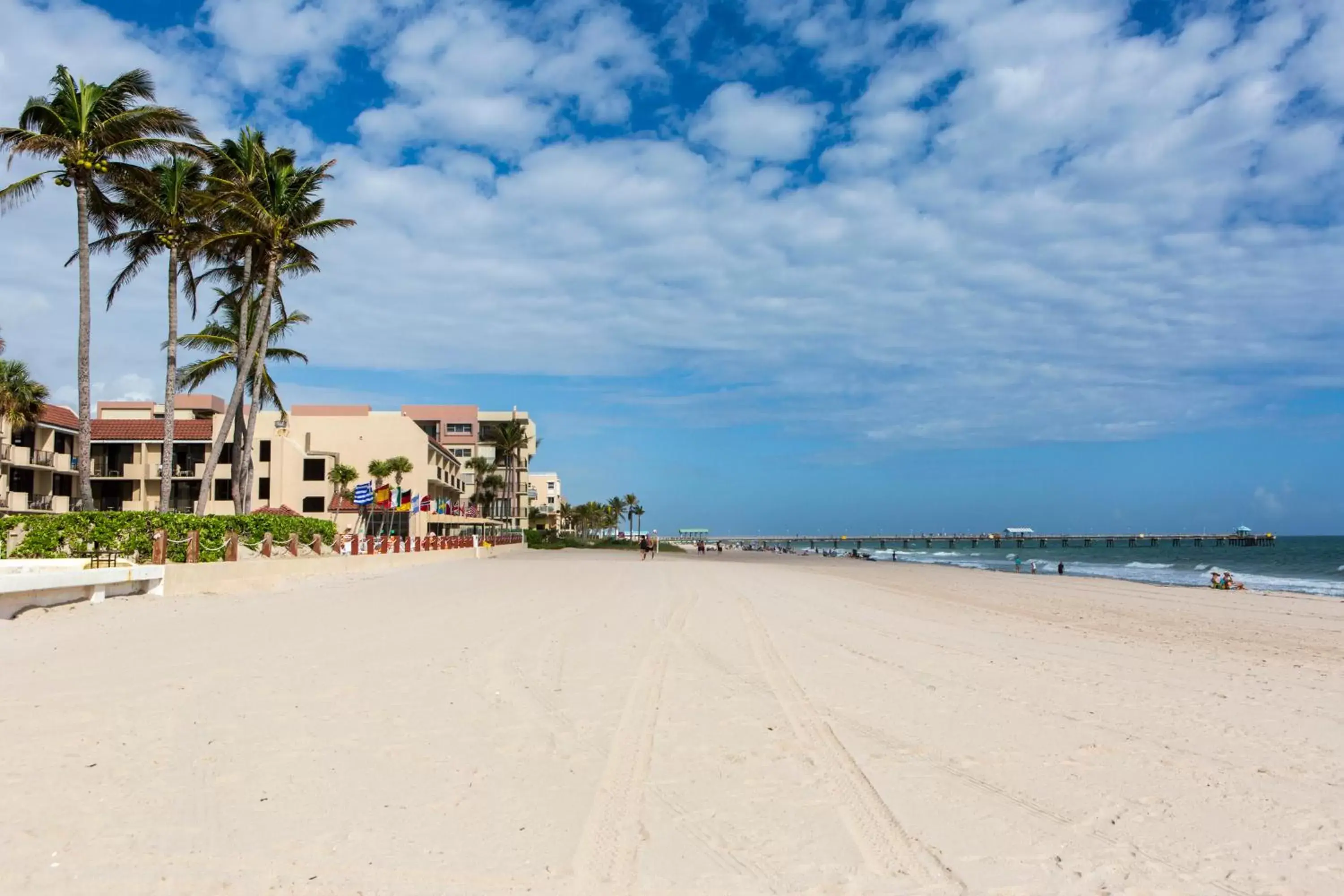 Beach in 4145 By The Sea Inn & Suites