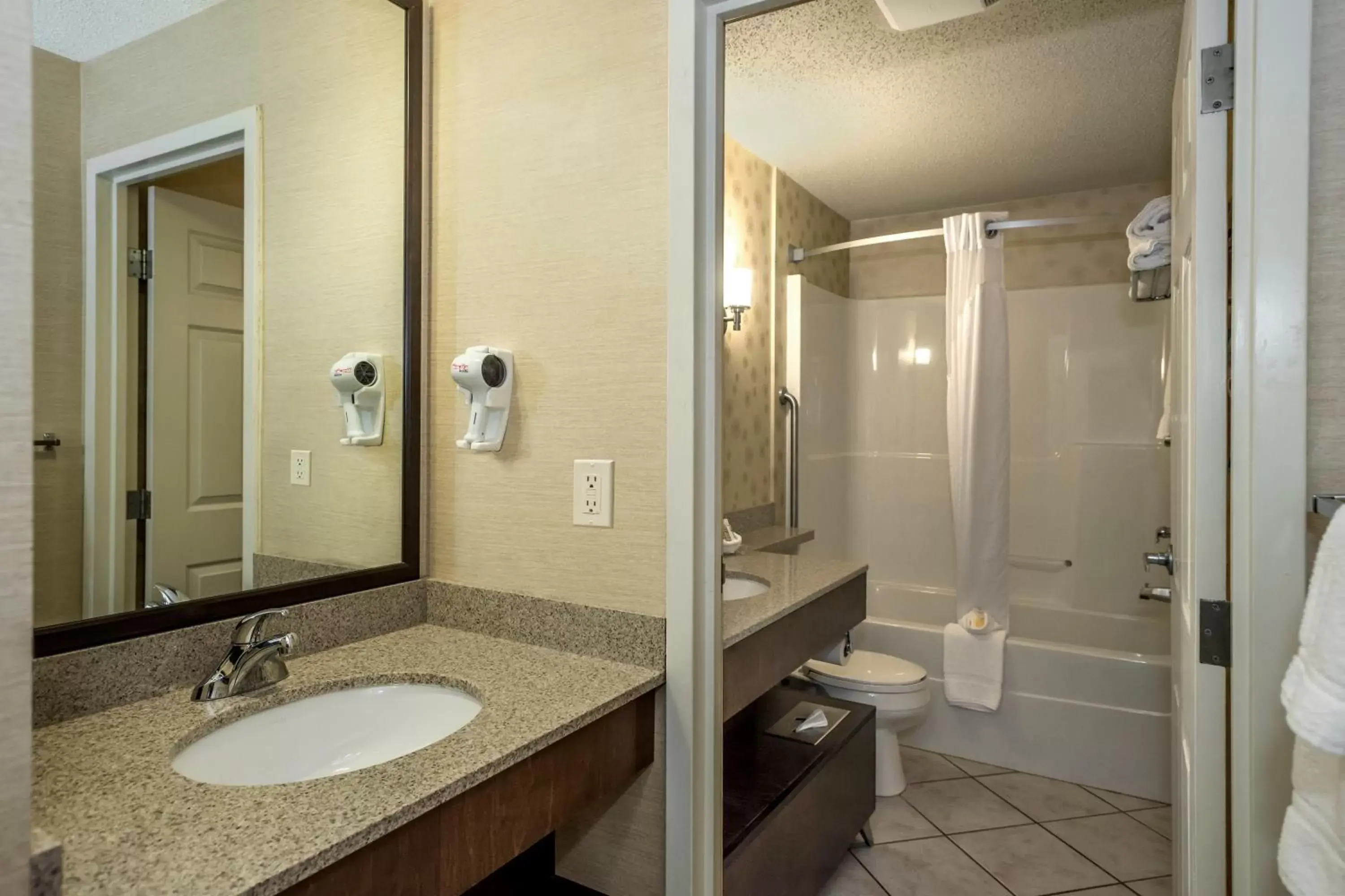 Photo of the whole room, Bathroom in Holiday Inn Lethbridge, an IHG Hotel